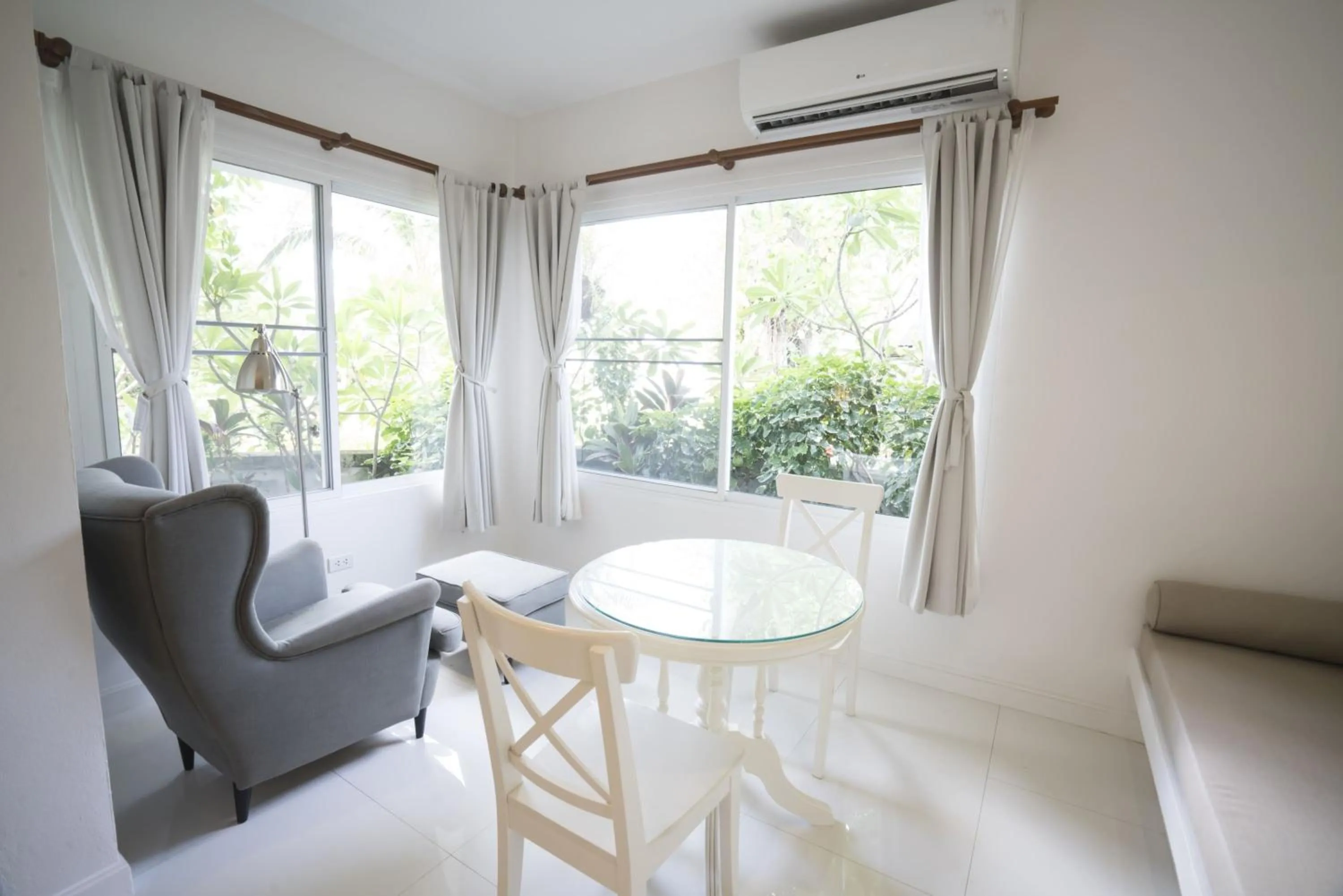 Living room in King's Garden Resort - SHA Plus