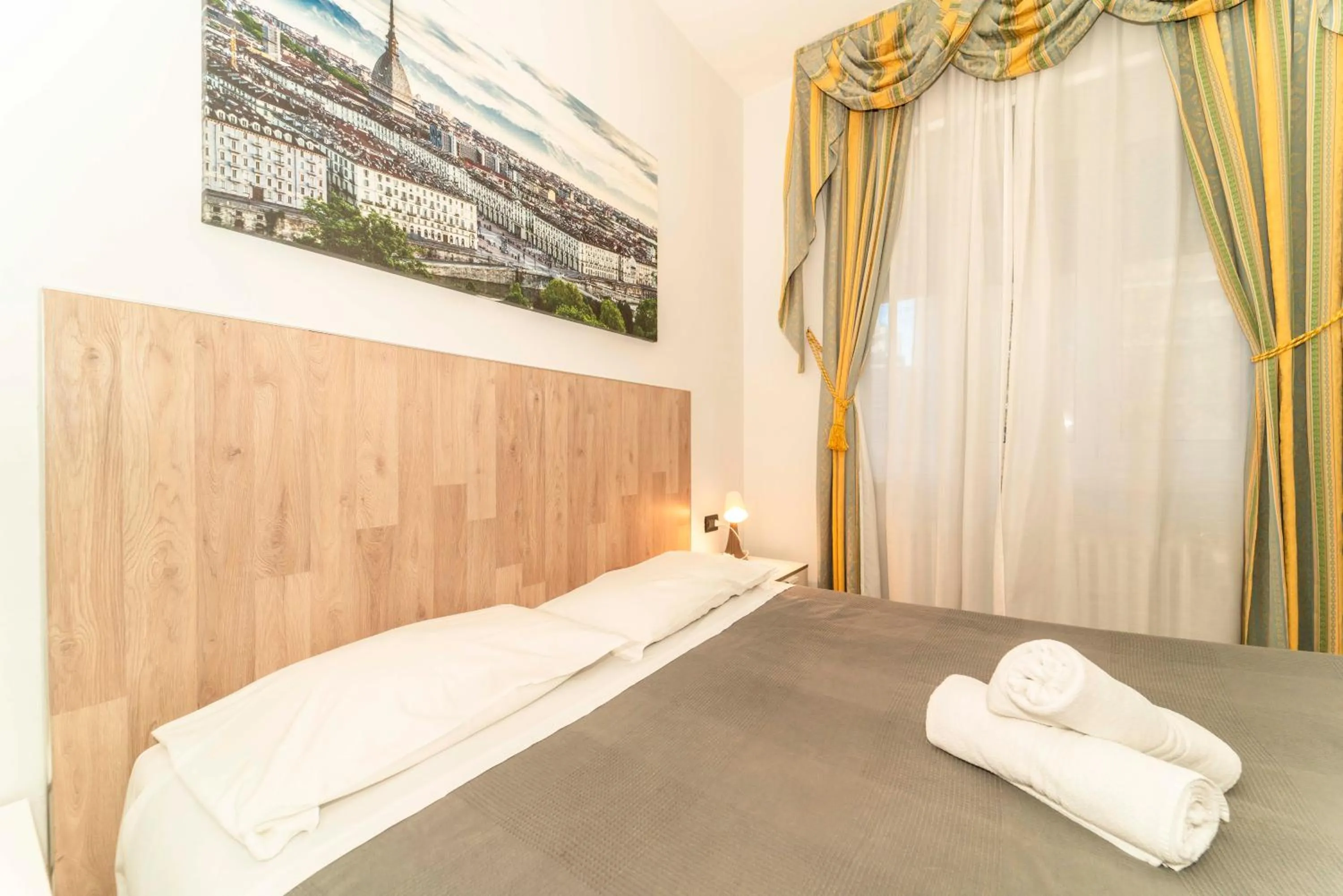 Bed in Hotel Cristallo Torino