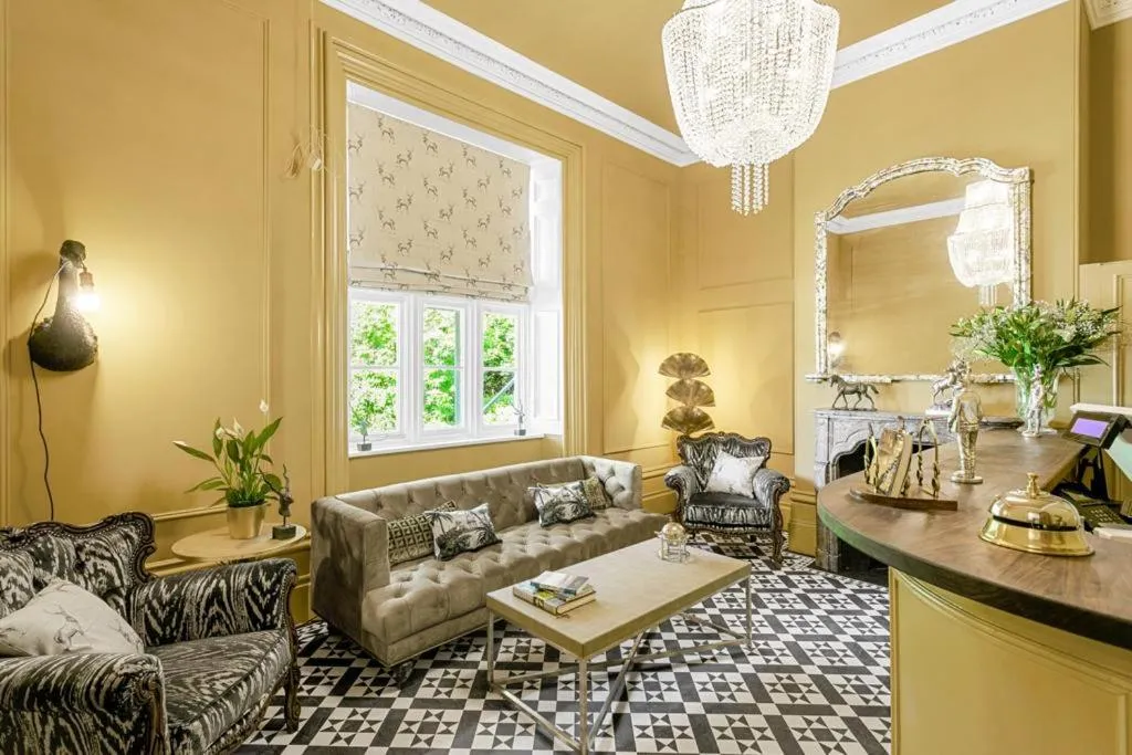 Lobby or reception in Welbeck Manor and Golf