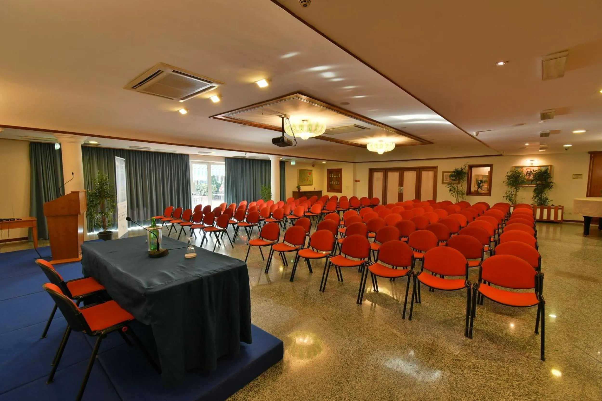 Business facilities in Hotel Continental Ischia