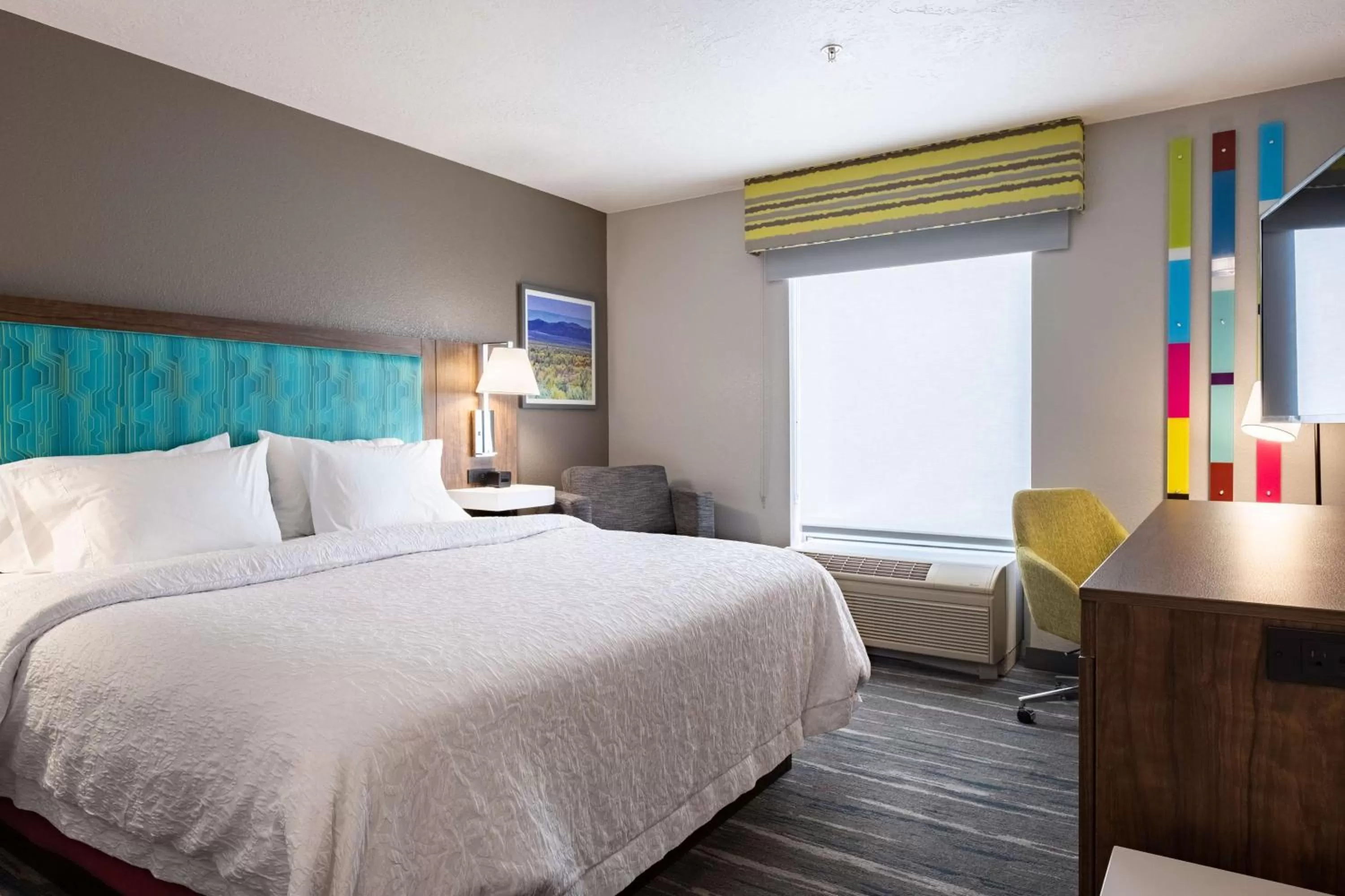 Bedroom, Bed in Hampton Inn Richfield