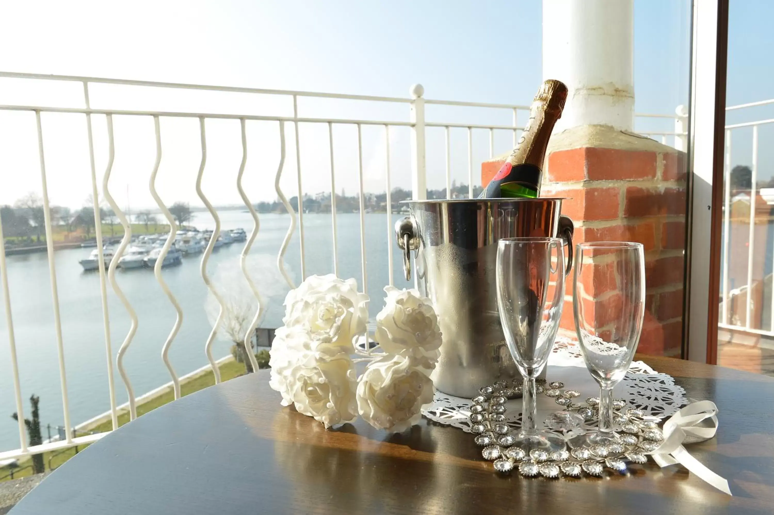 Executive Suite with View in Wherry Hotel Executive Suite with View in Wherry Hotel