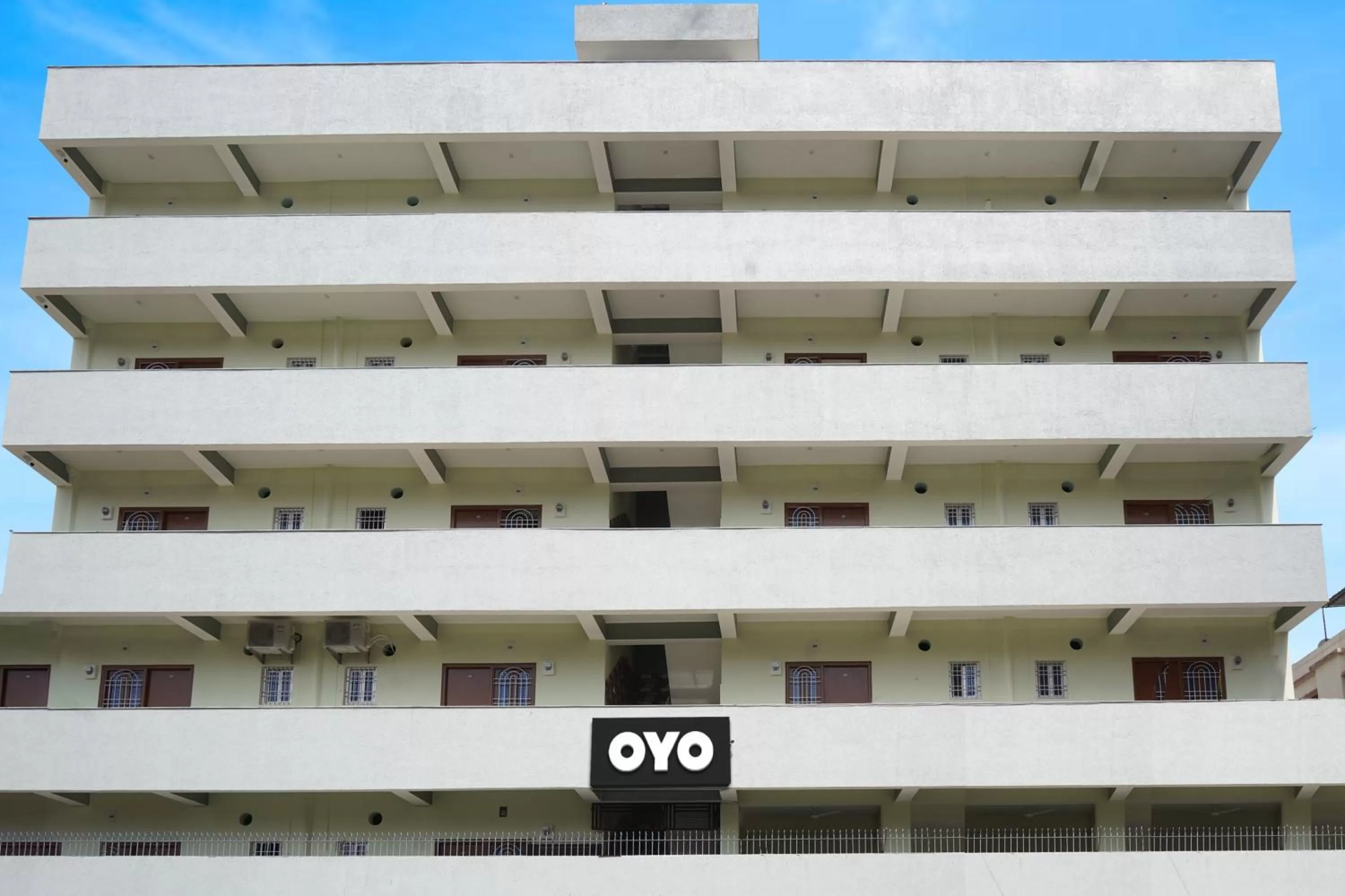 Facade/entrance, Property Building in OYO Flagship Hotel Kashyap Inn