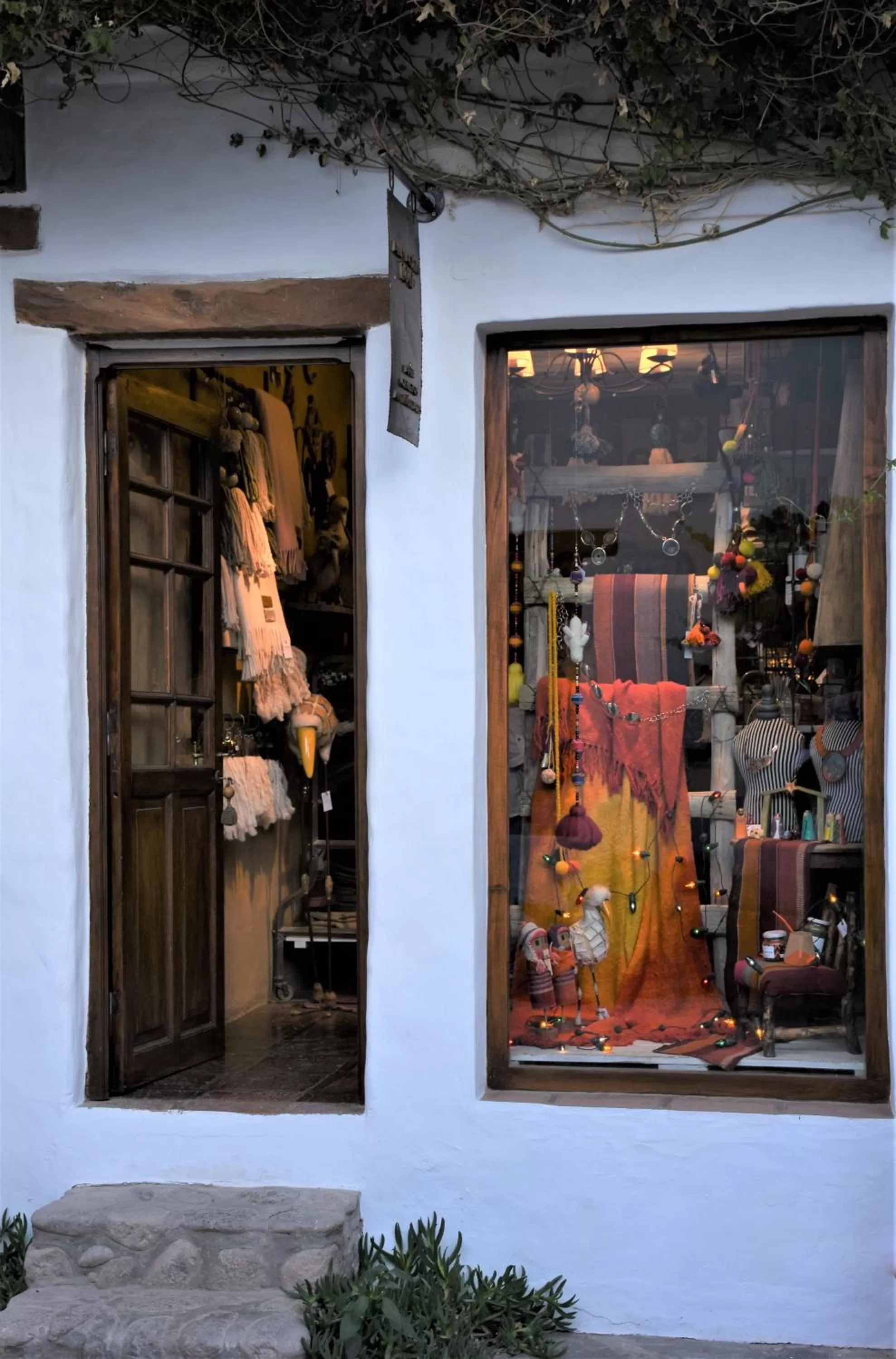 On-site shops in El Cortijo Hotel Boutique