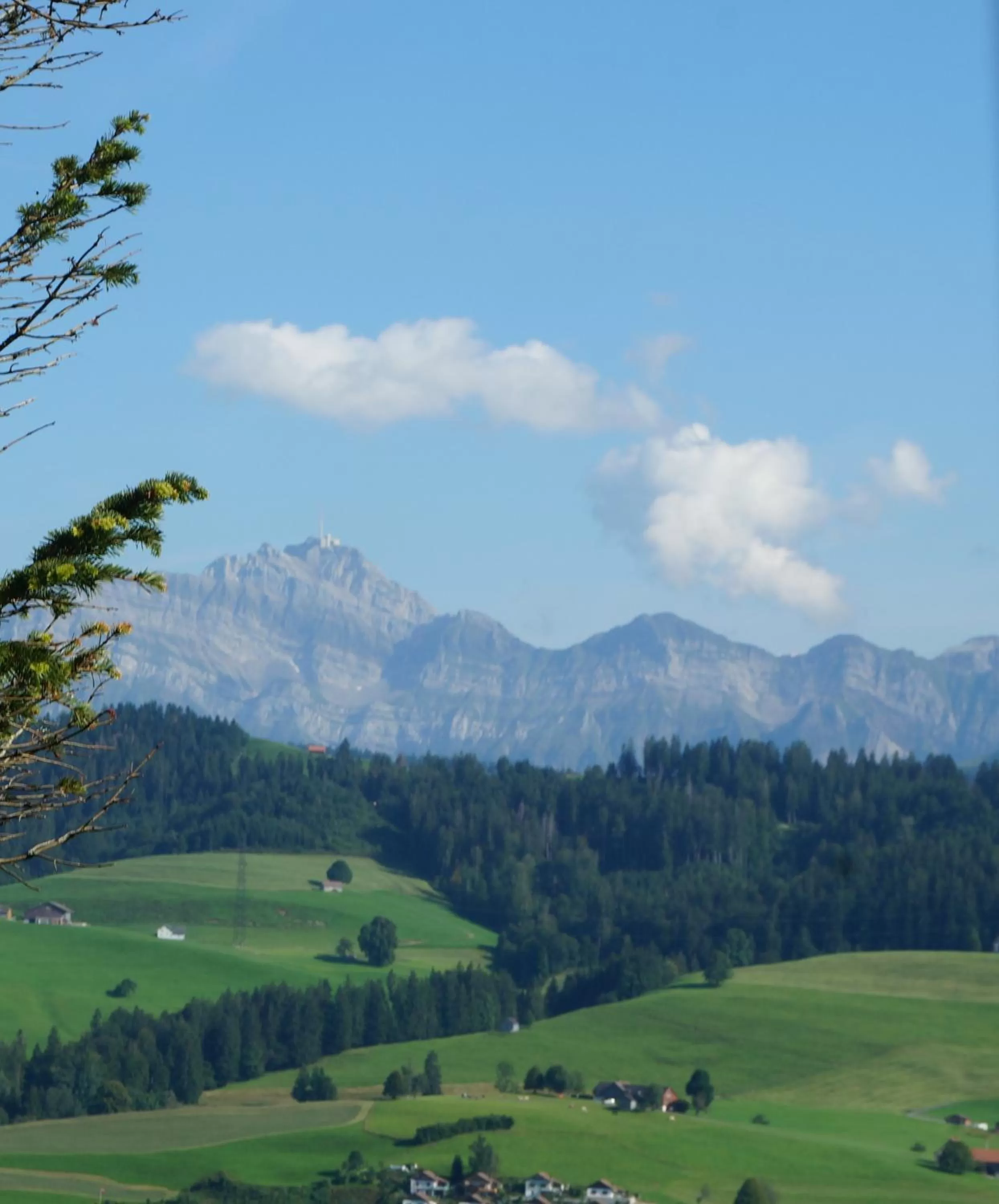 Mountain view in Gästehaus Aemisegg