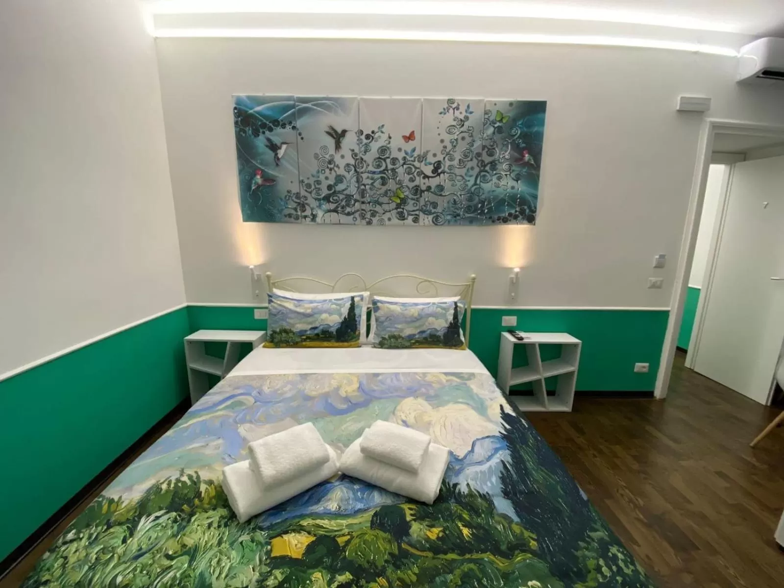 Bed in B&B Roma Royal Residence