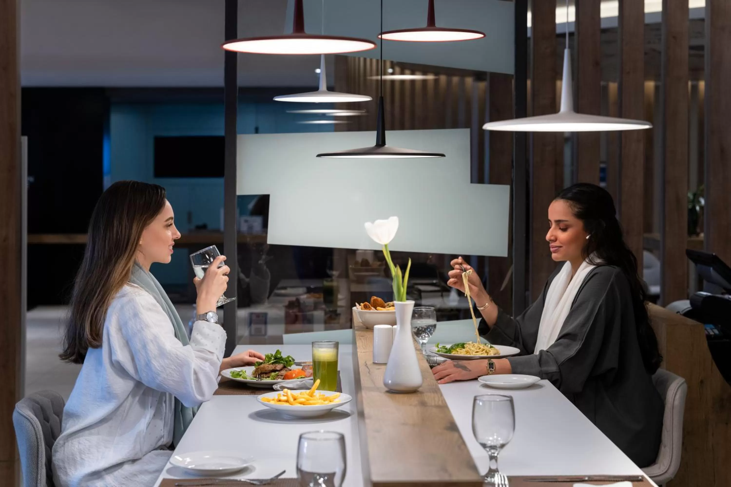 Restaurant/places to eat in Ibis Jeddah Malik Road