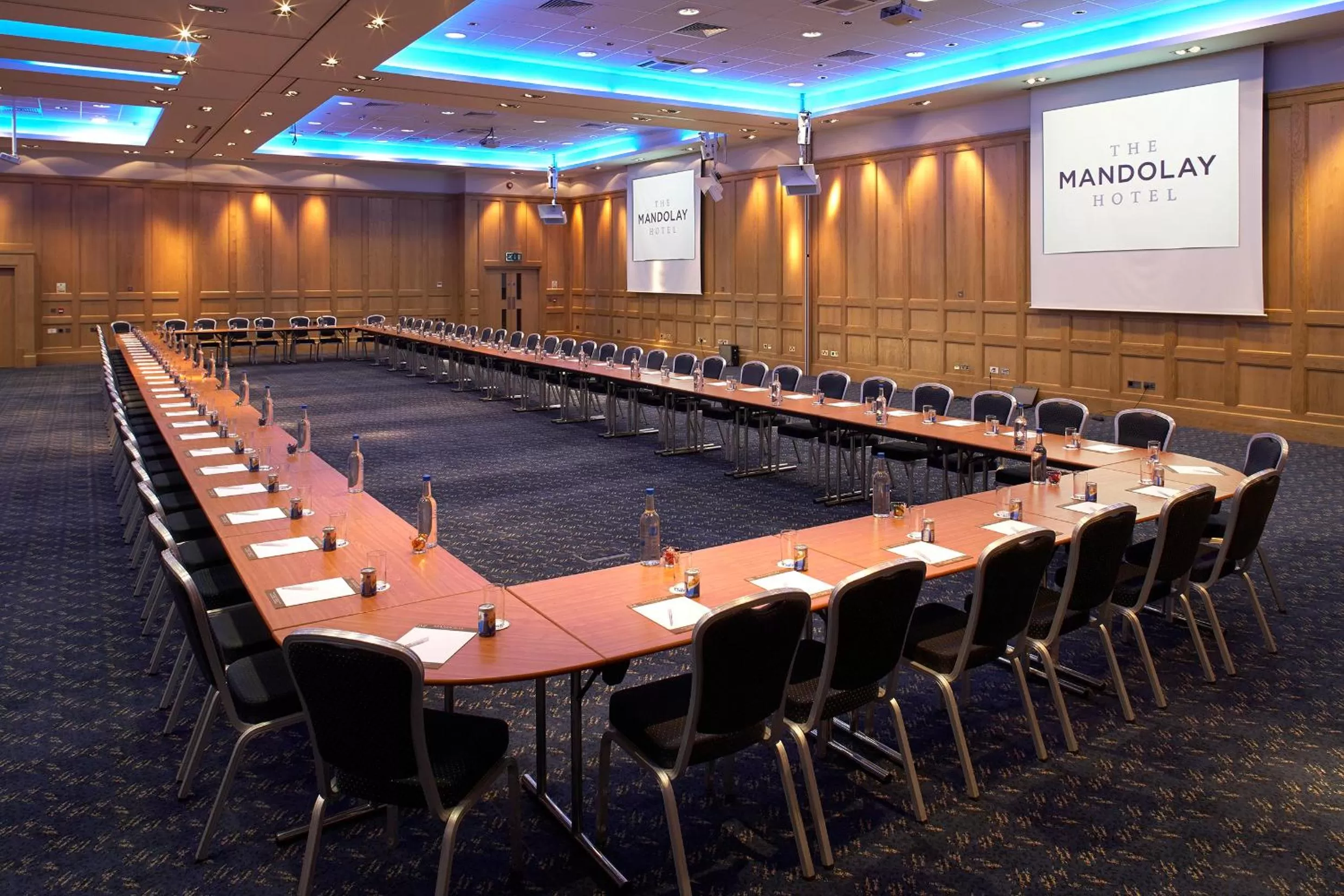 Business facilities in Mandolay Hotel Guildford