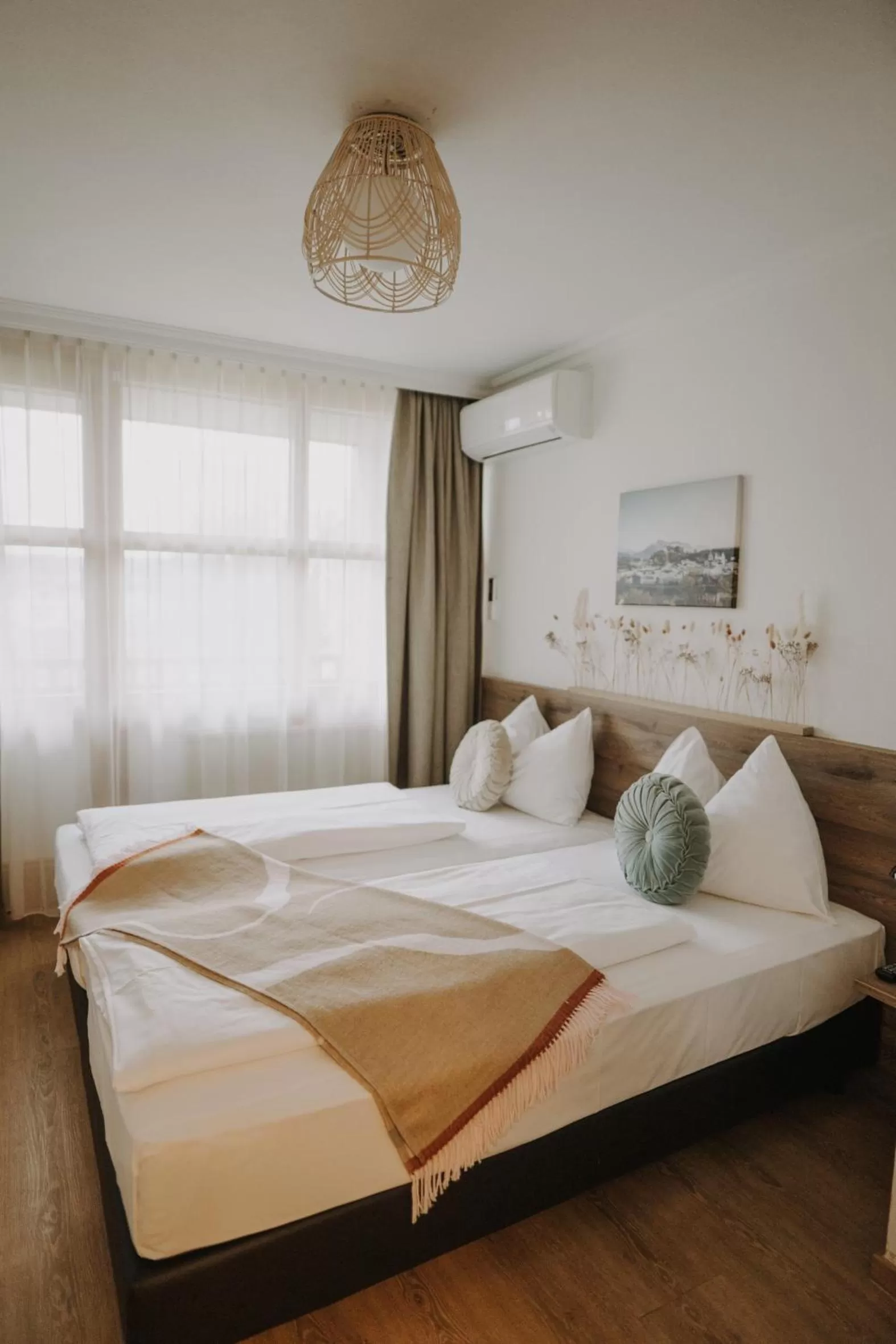 Bedroom in Parkhotel Brunauer