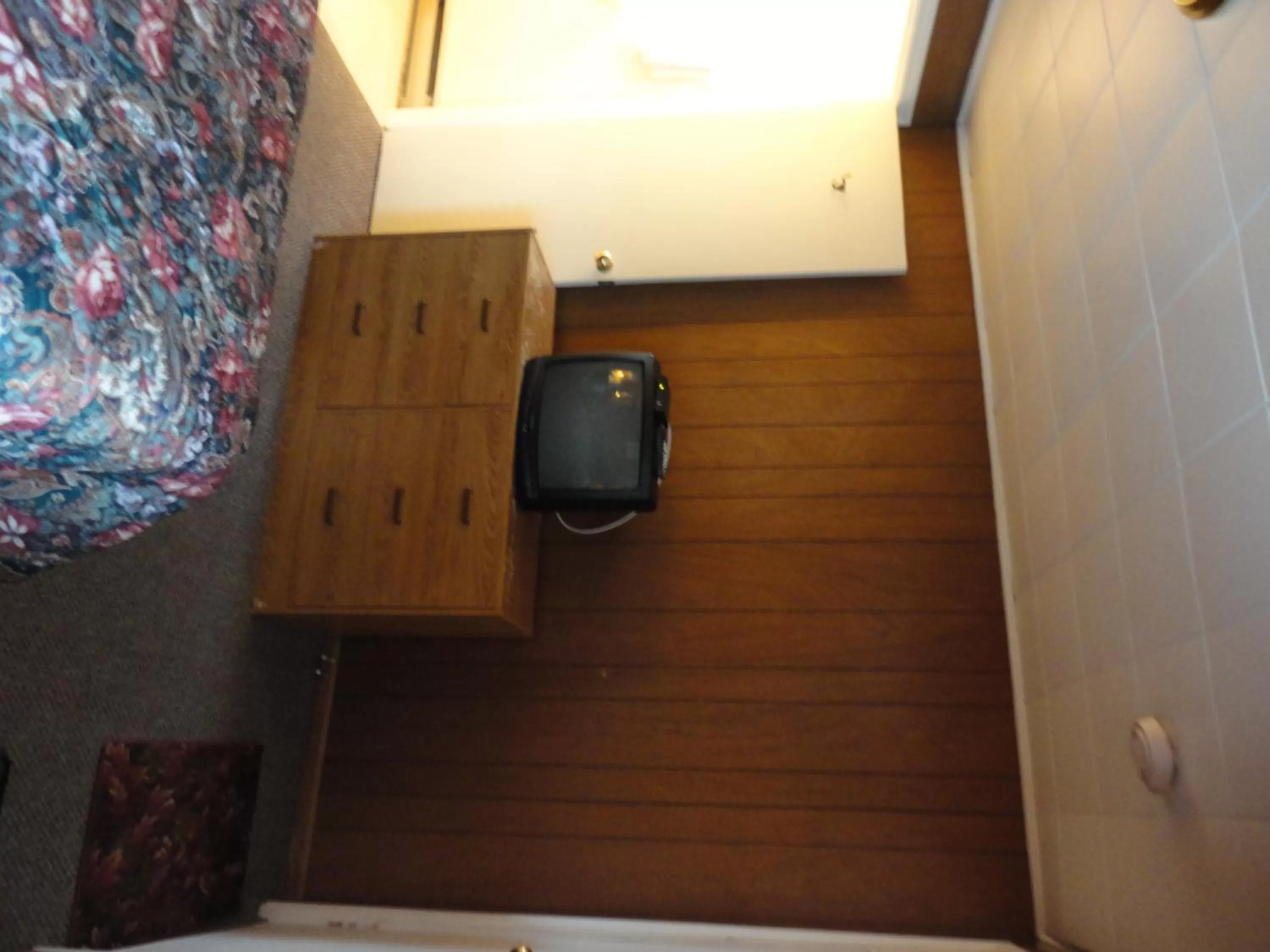 TV and multimedia in Hipwell's Motel