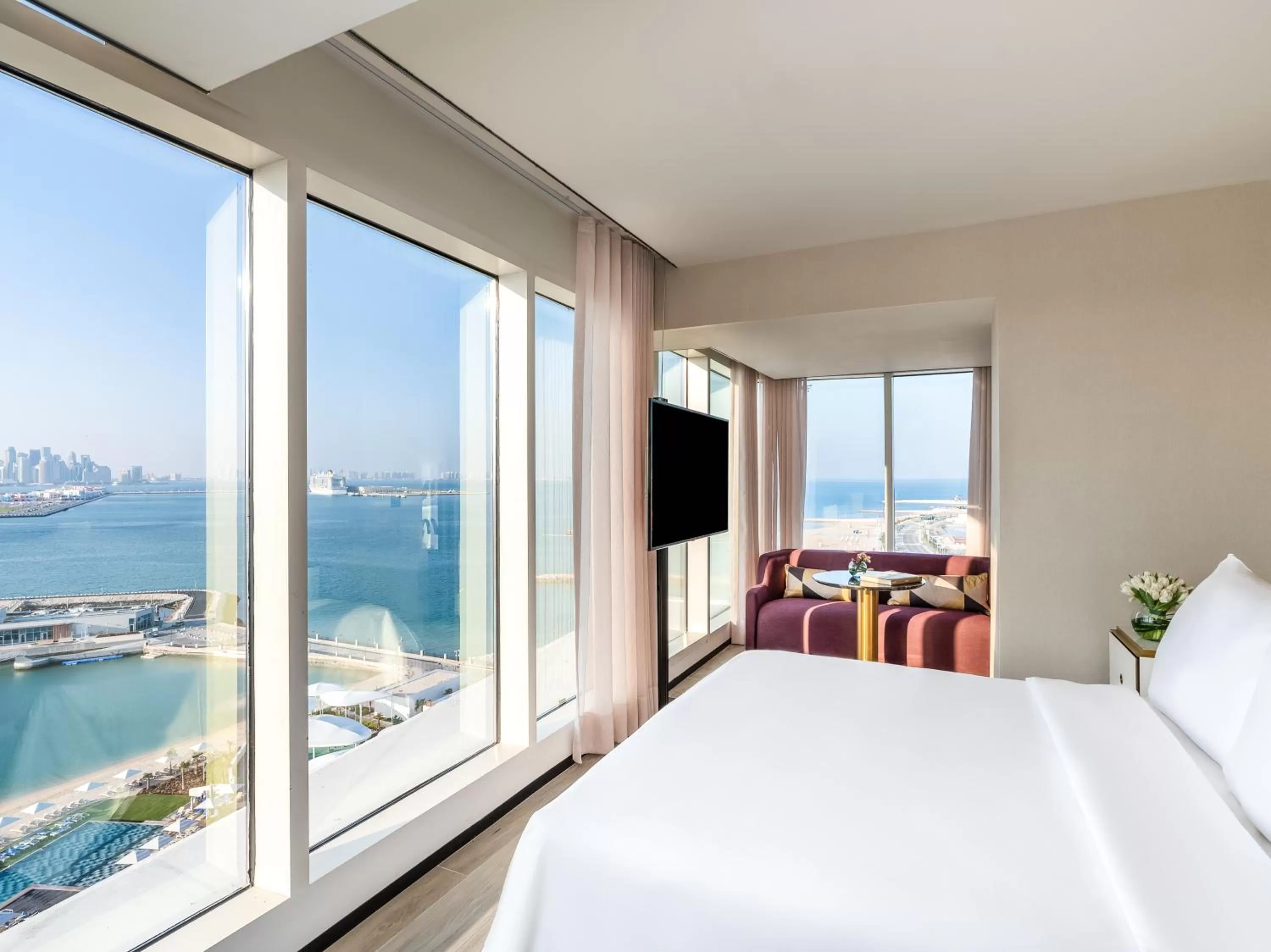 View (from property/room), Bed in Rixos Gulf Hotel Doha