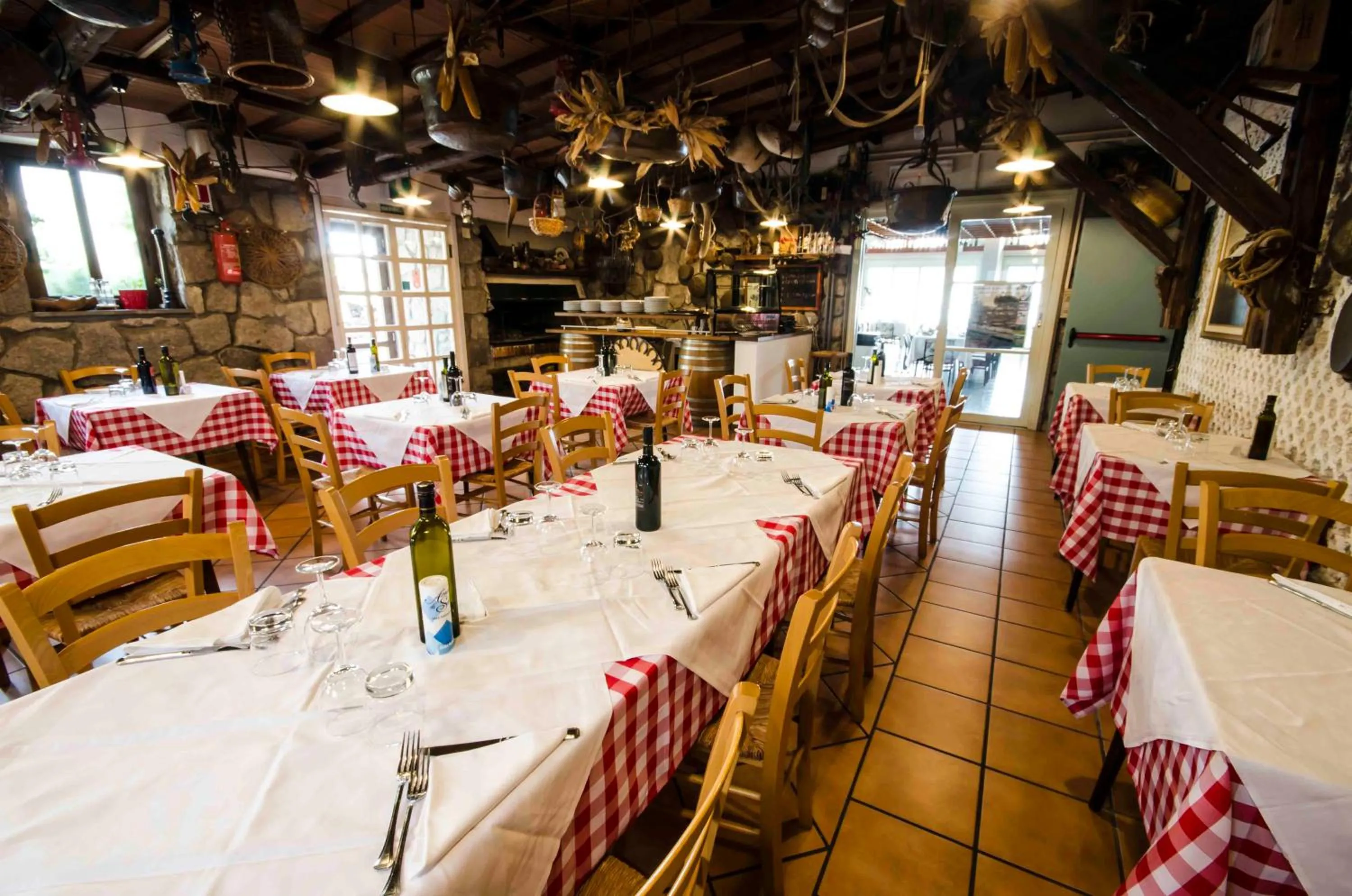 Restaurant/places to eat in Hotel Tarconte