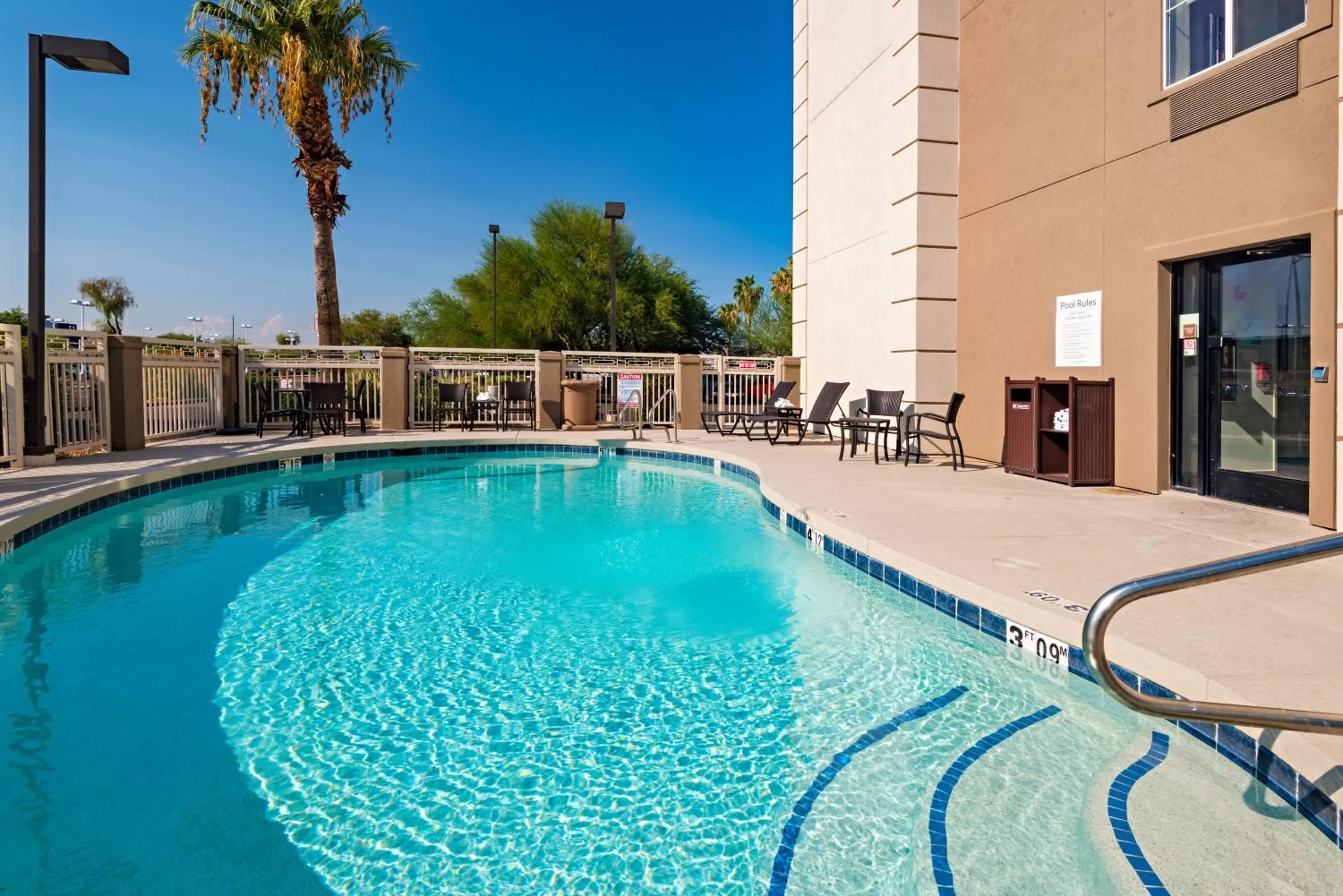 Swimming pool in Holiday Inn Express Peoria North - Glendale by IHG