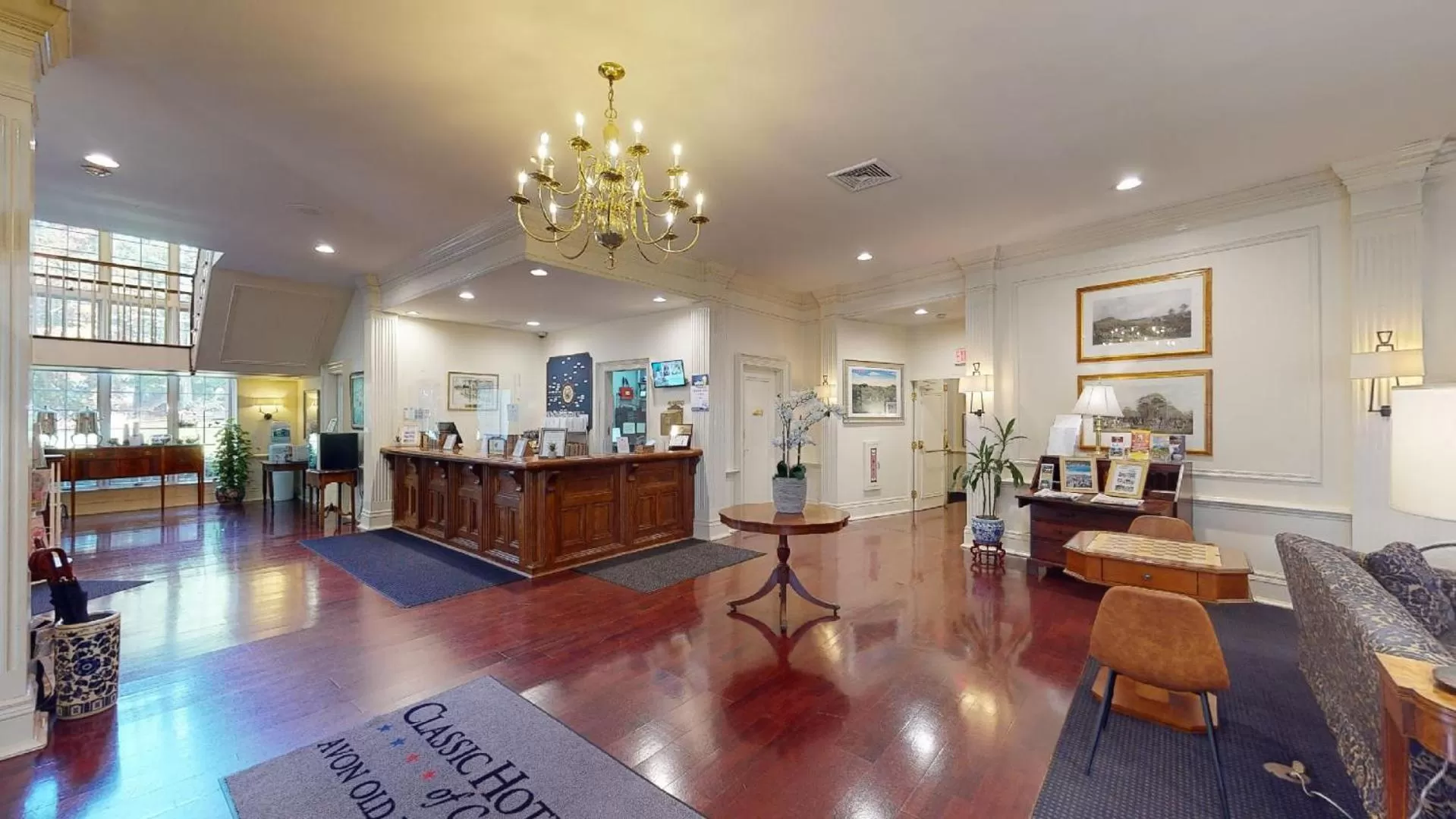 Lobby or reception in Avon Old Farms Hotel