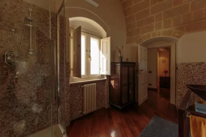 Alla dimora di Chiara Suite and Rooms