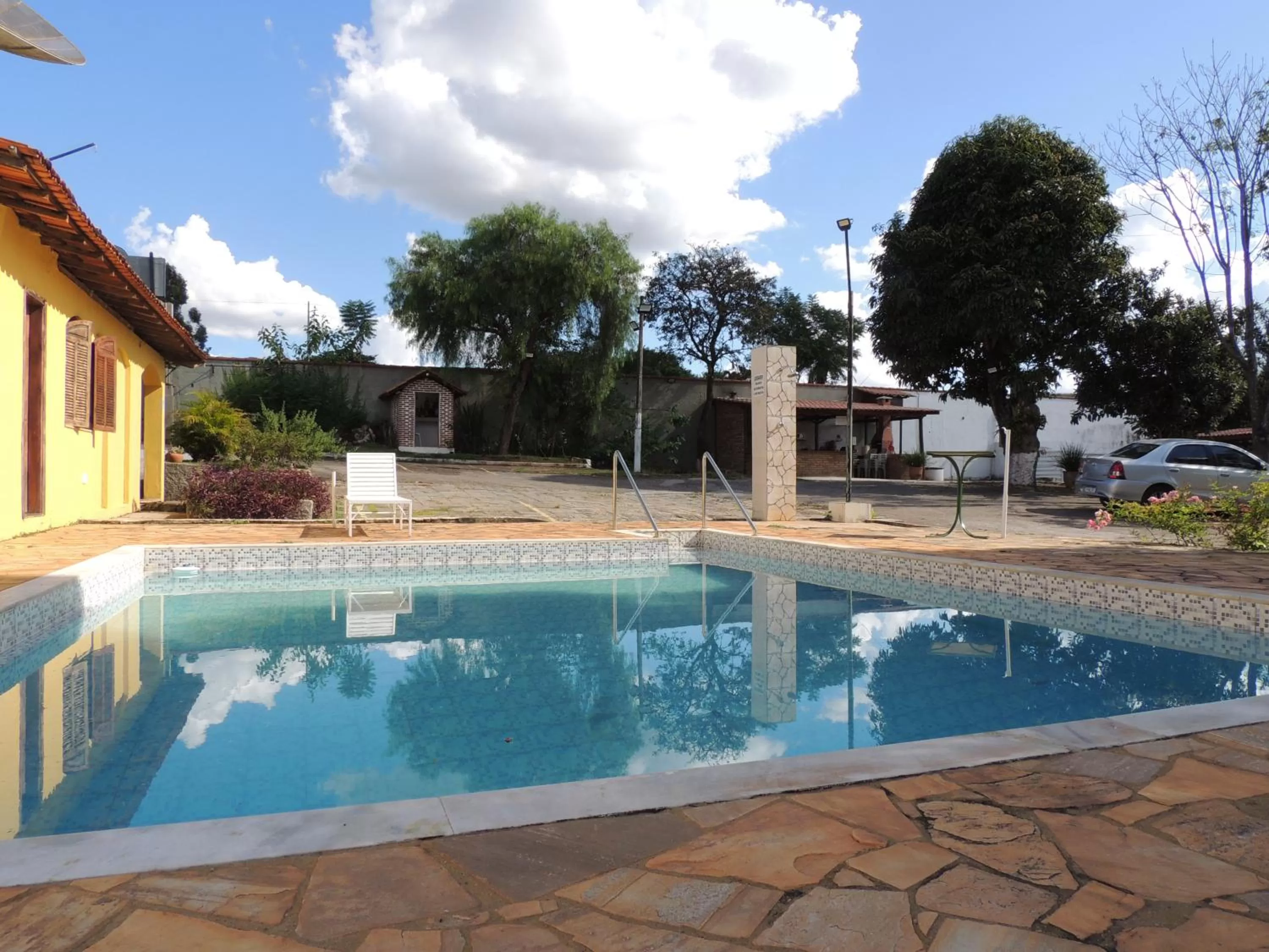 Swimming Pool in Pousada Caminho Dos Sinos