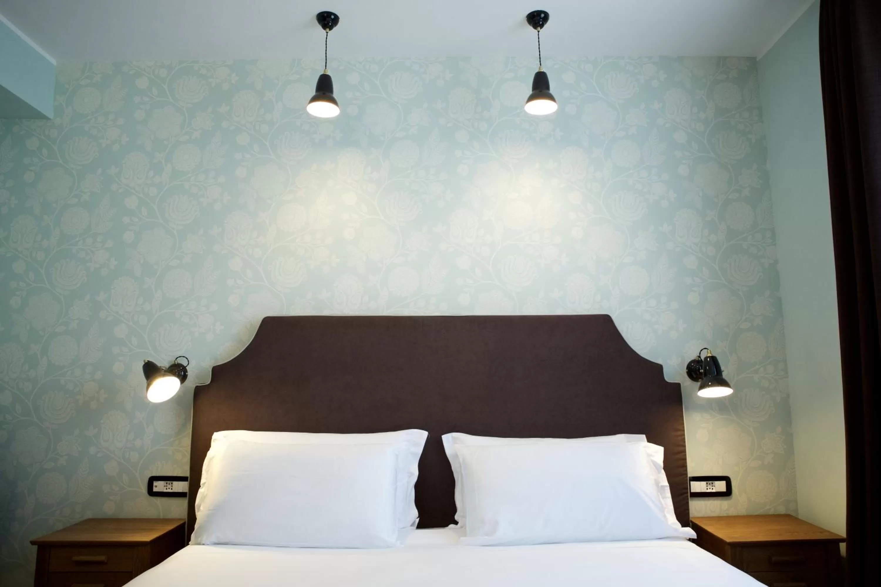 Bed in Duca D'Aosta Hotel