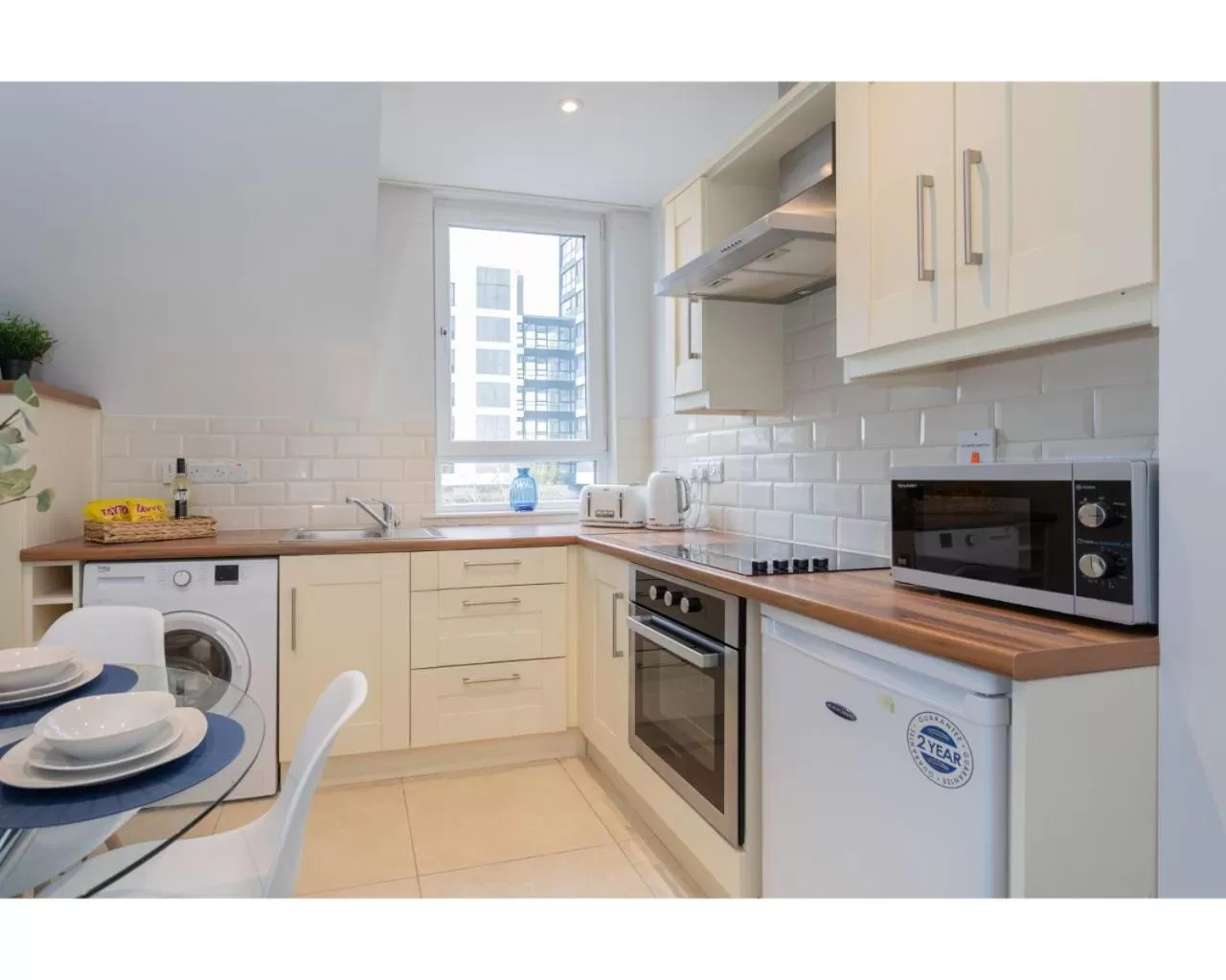 Kitchen or kitchenette in Central Belfast Apartments Camden Street