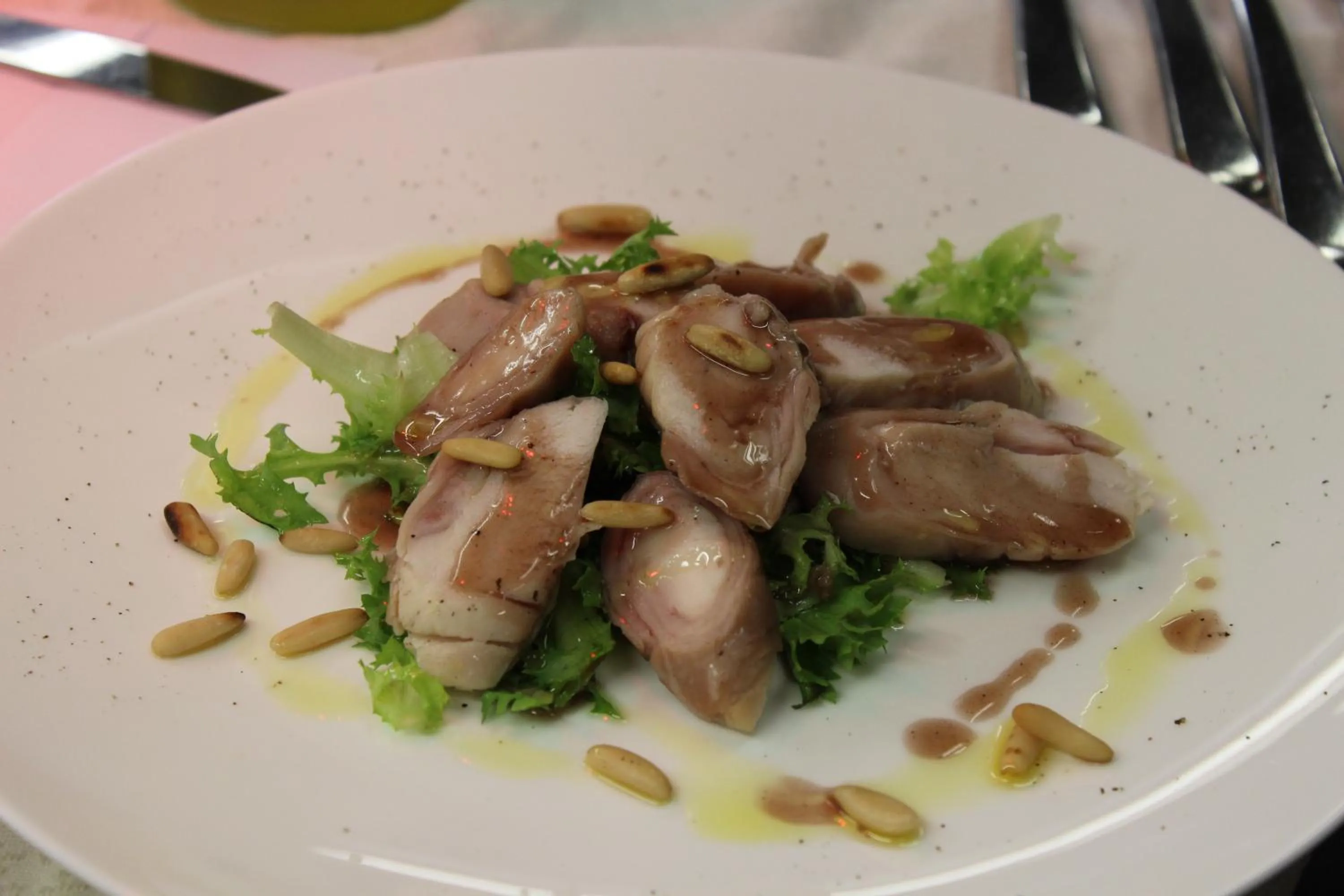 Restaurant/places to eat in Hotel Maison Saint Jean