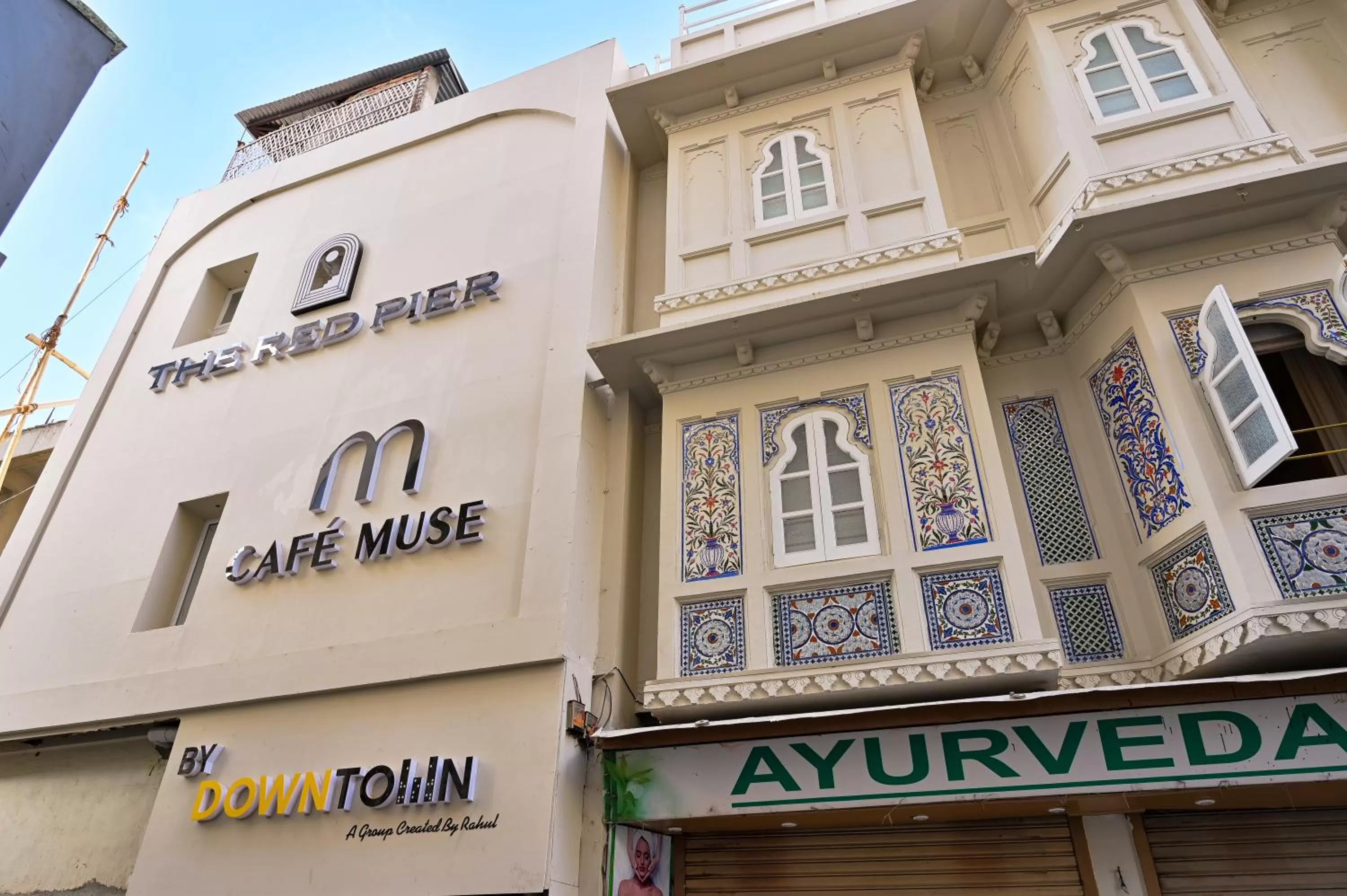 Property building in The Red Pier - My Downtown Hotels