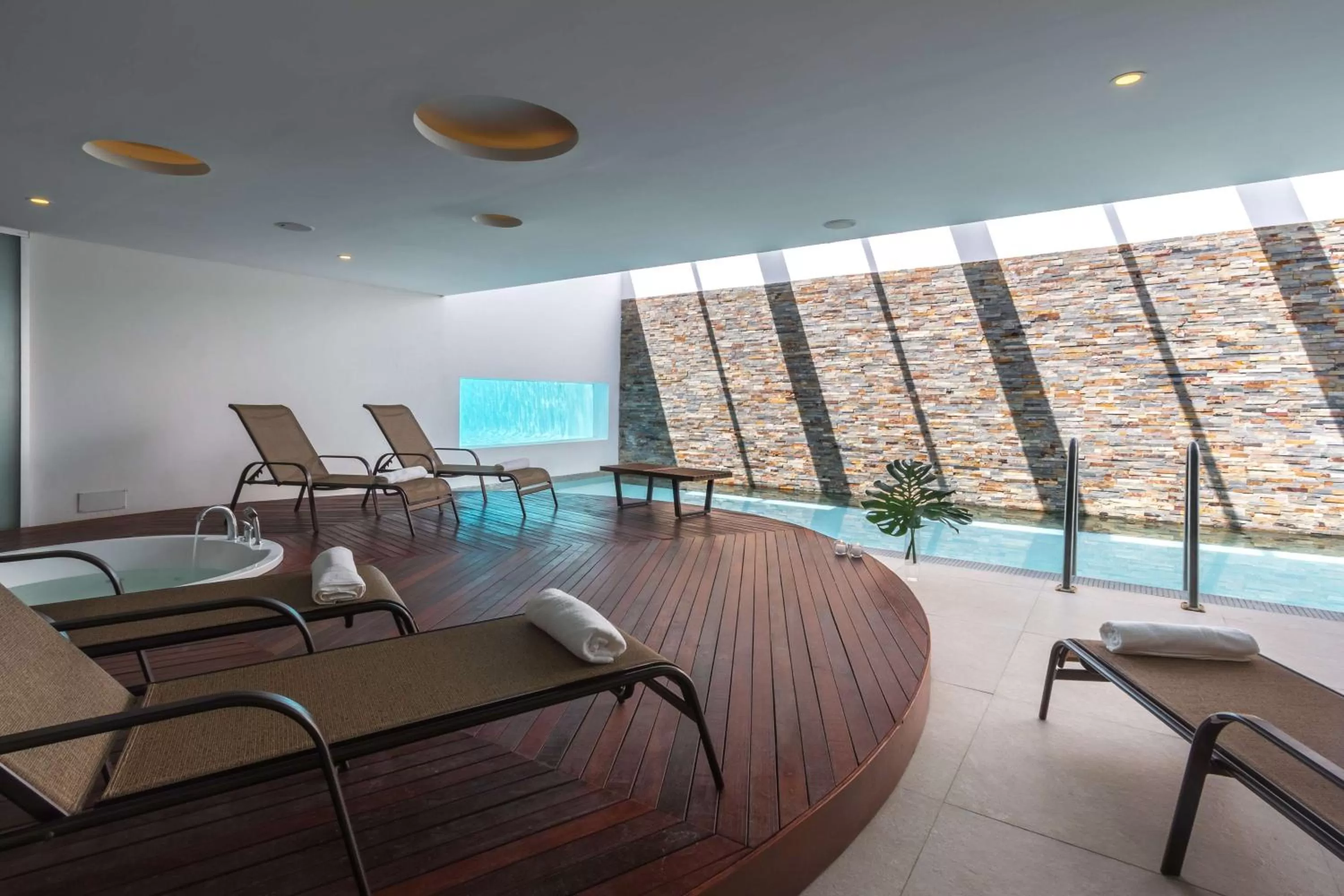 On site in Dazzler by Wyndham Colonia