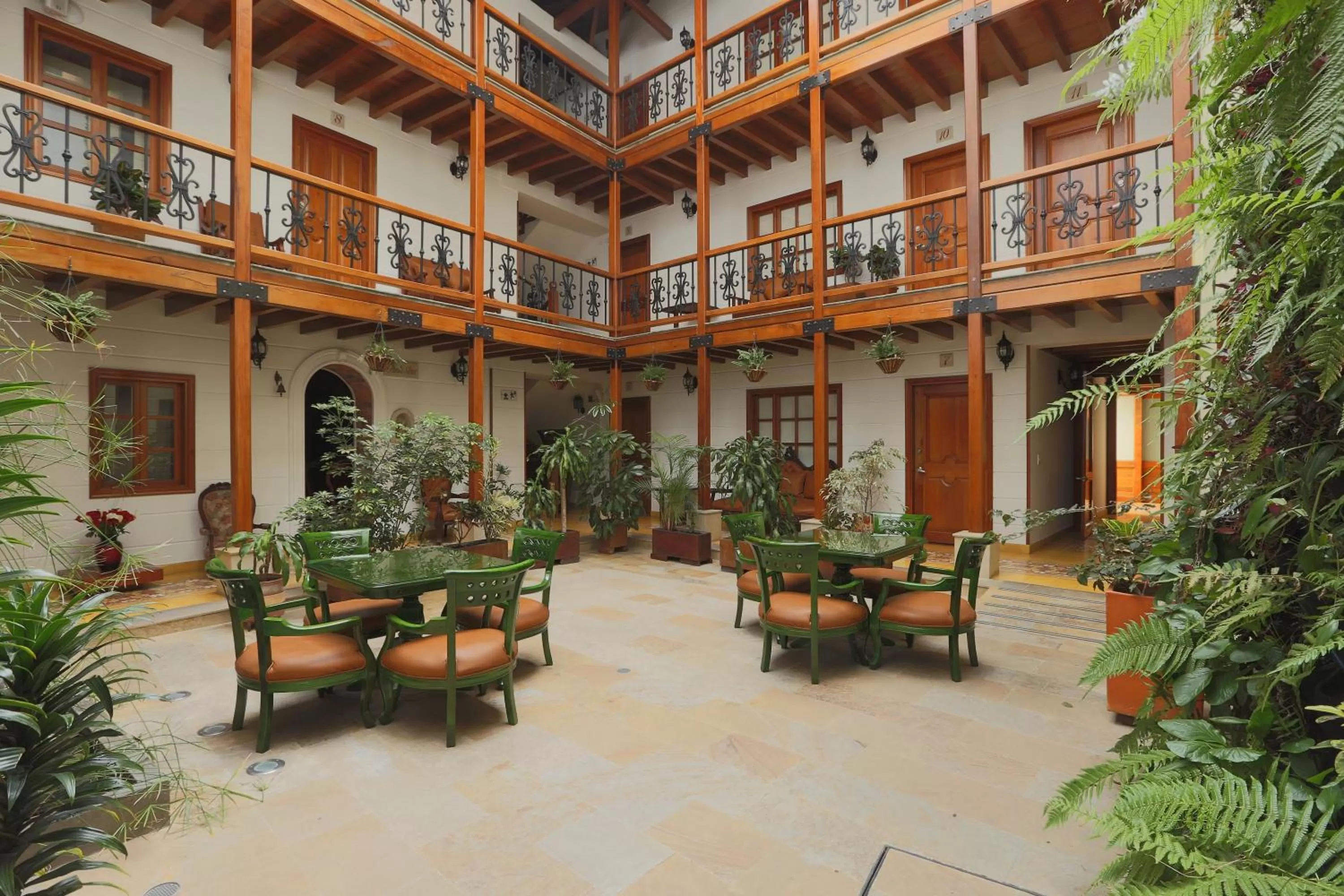 Patio in Hotel Santa Lucia Boutique Spa