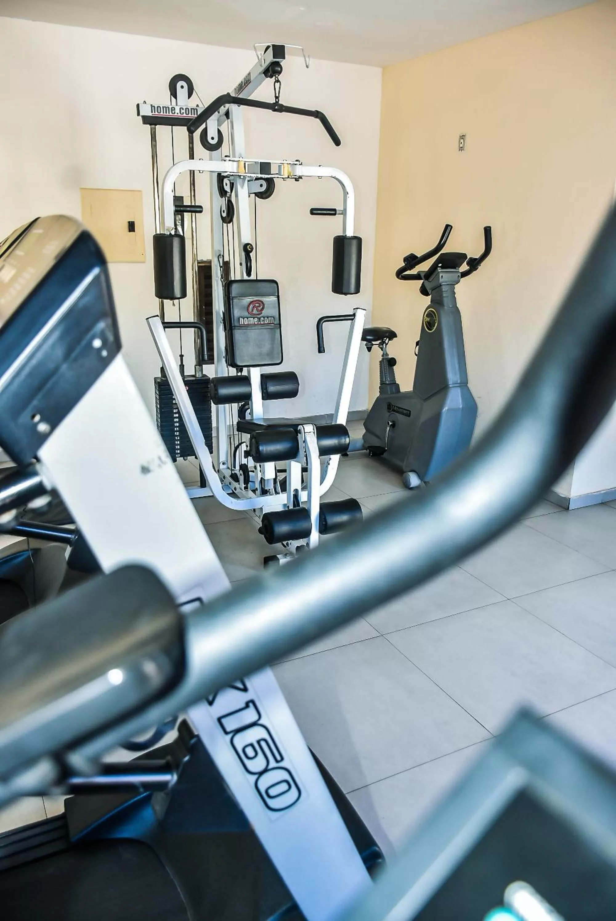 Fitness centre/facilities in Mont Blanc Apart Hotel Nova Iguaçu