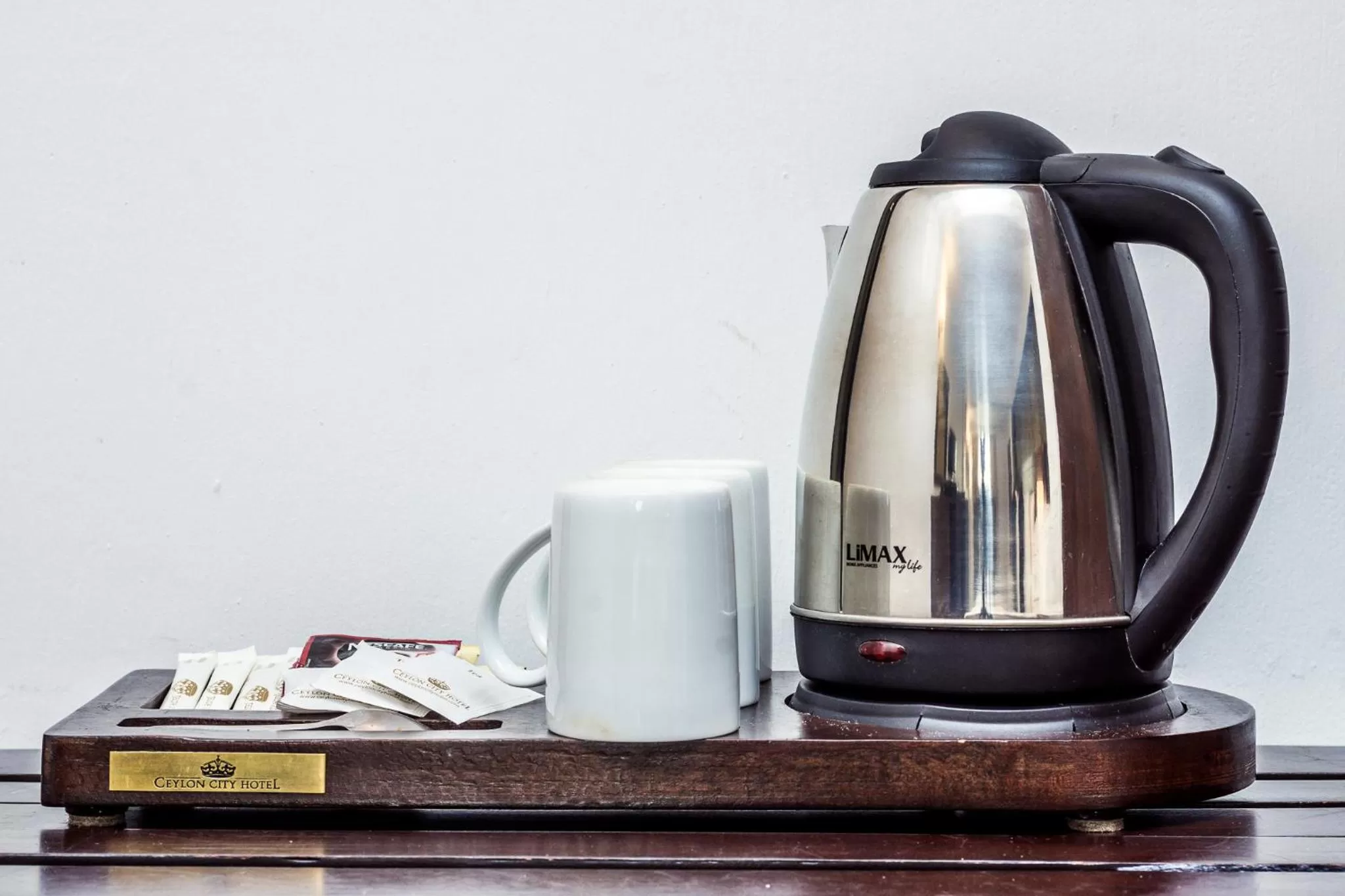 Coffee/tea facilities in Ceylon City Hotel,Colombo