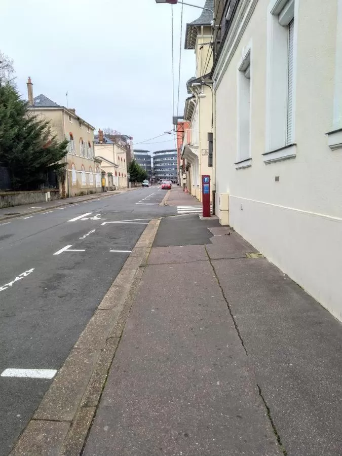 Neighbourhood in Duplex à la gare du Mans
