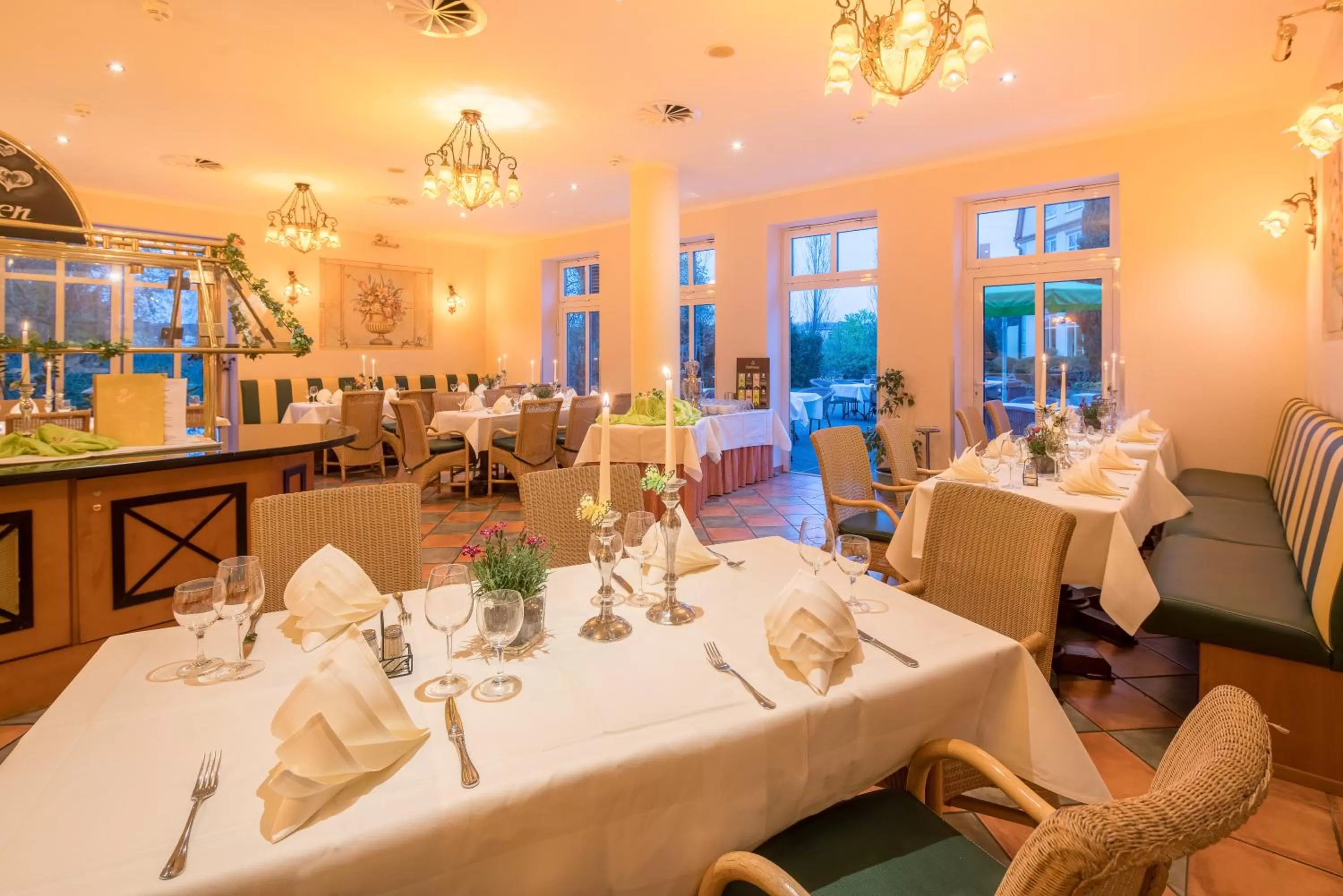 Restaurant/places to eat in Best Western Wein- und Parkhotel