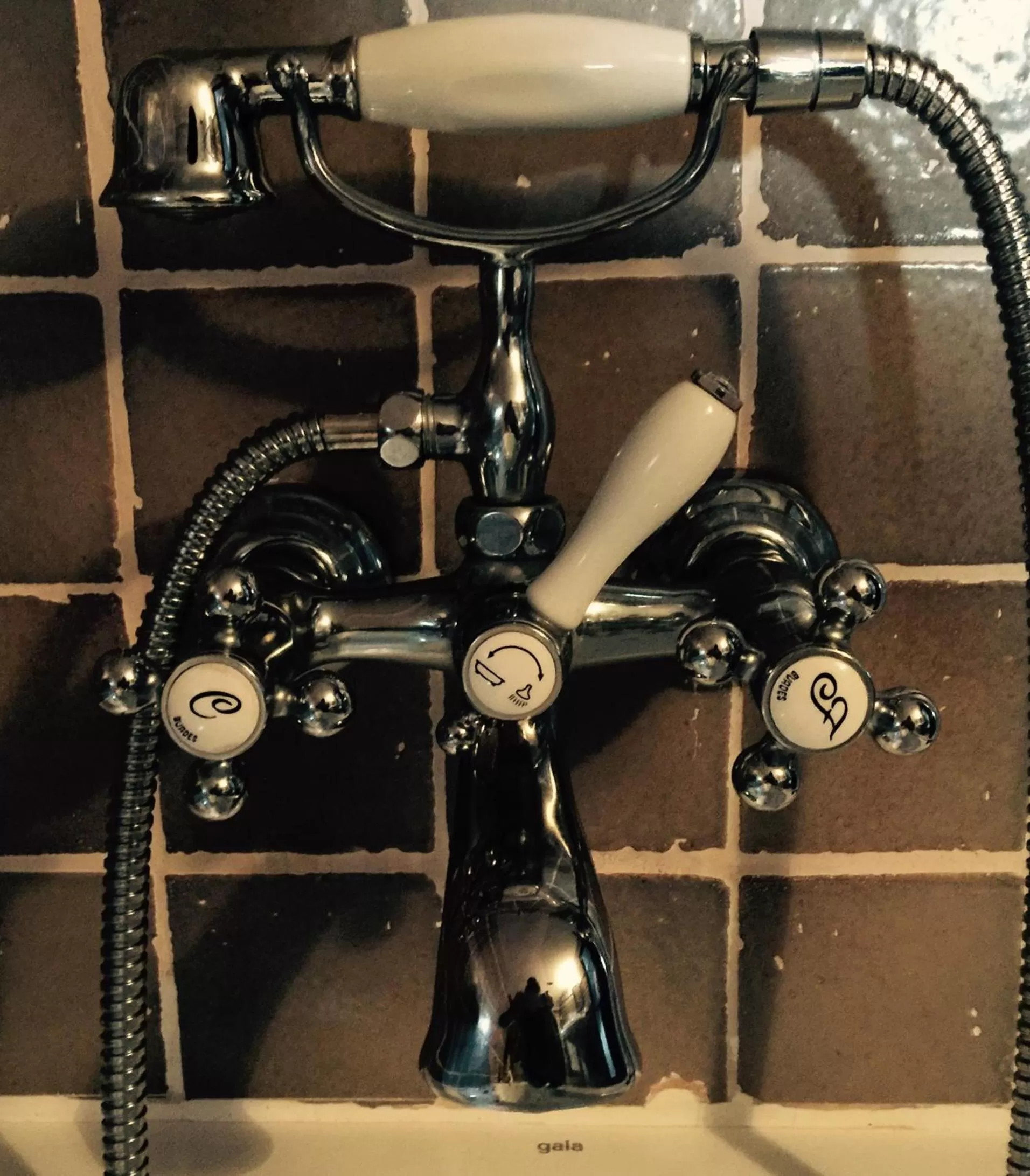 Shower, Bathroom in Batzarki