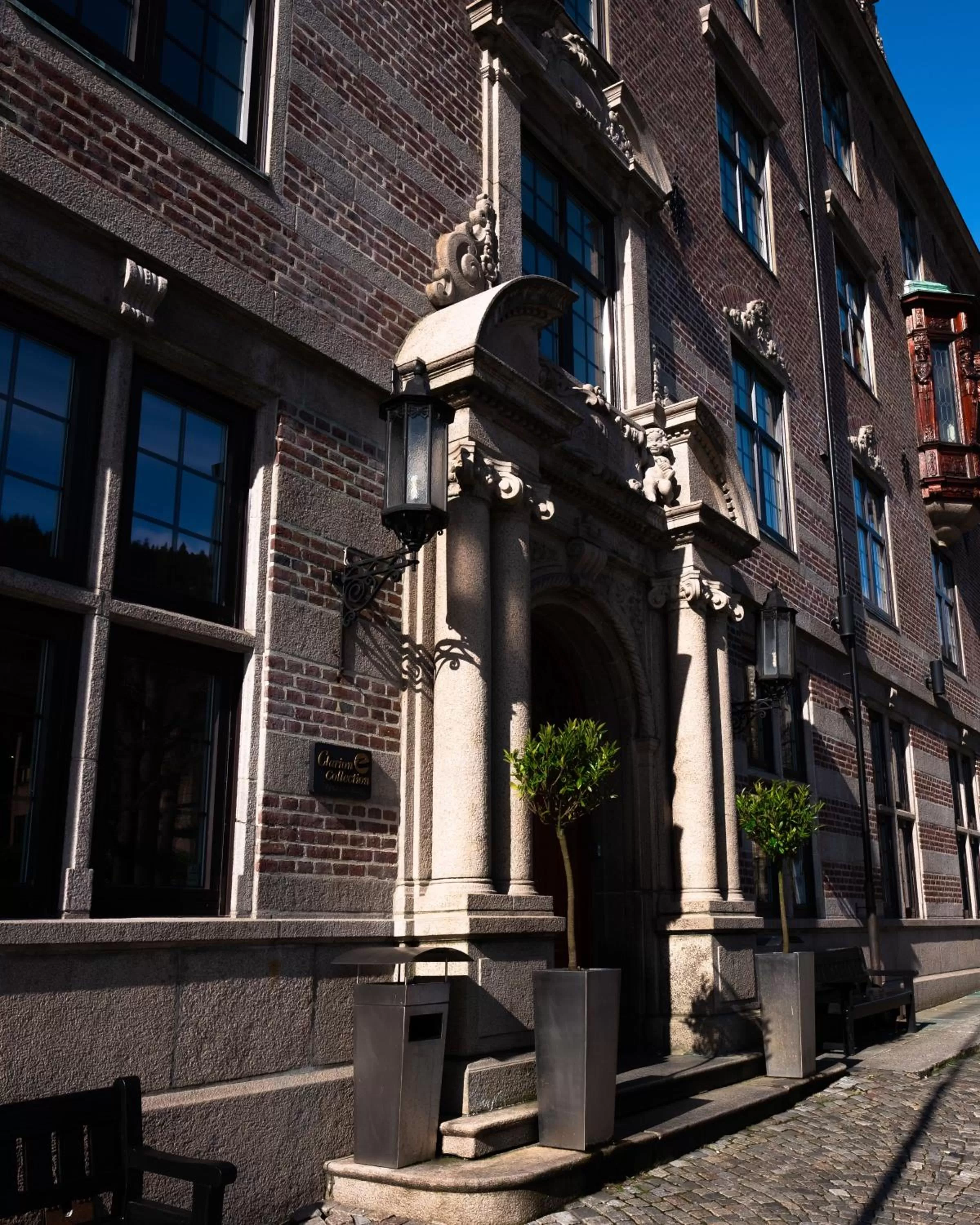 Property building in Home Hotel Havnekontoret