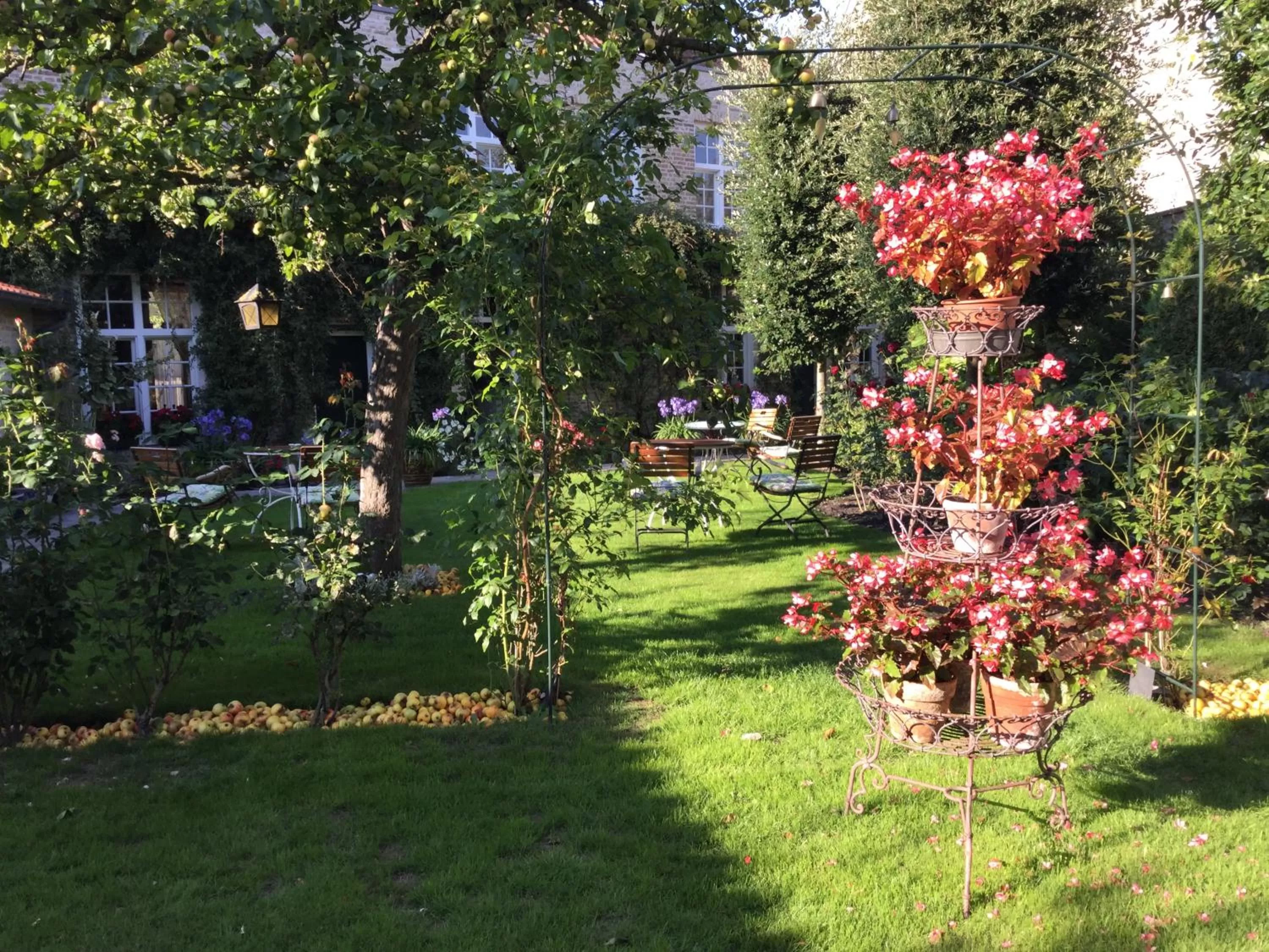 Garden in B&B Auberge De Klasse