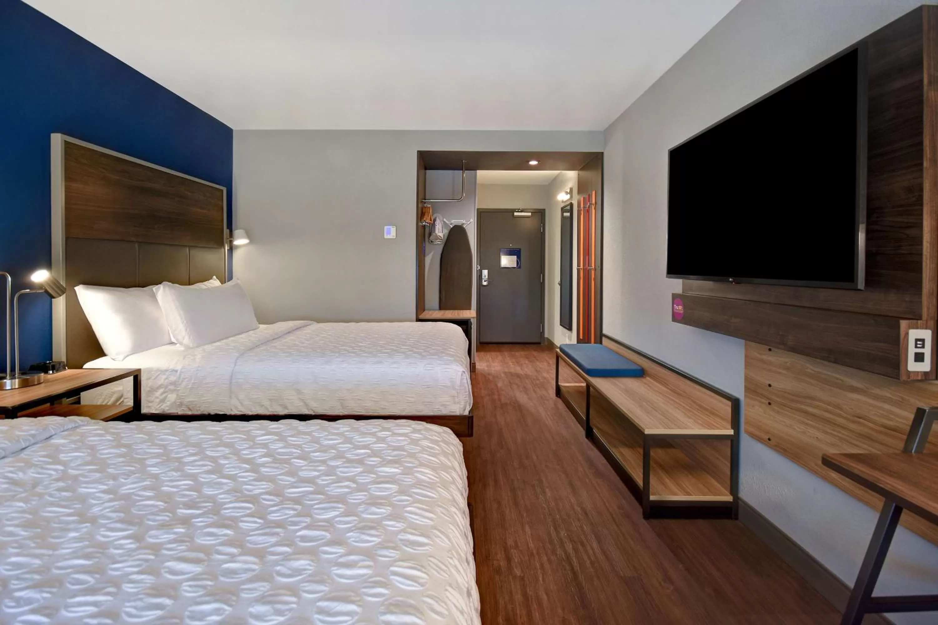 Bedroom, Bed in Tru By Hilton Manchester Downtown