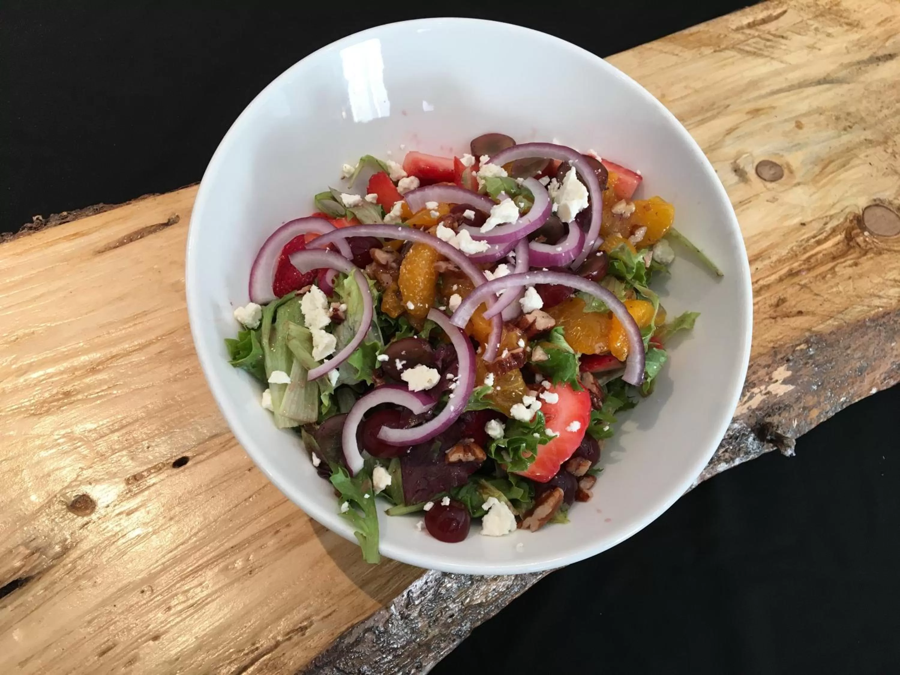 Restaurant/places to eat in Holiday Inn Montreal Longueuil by IHG