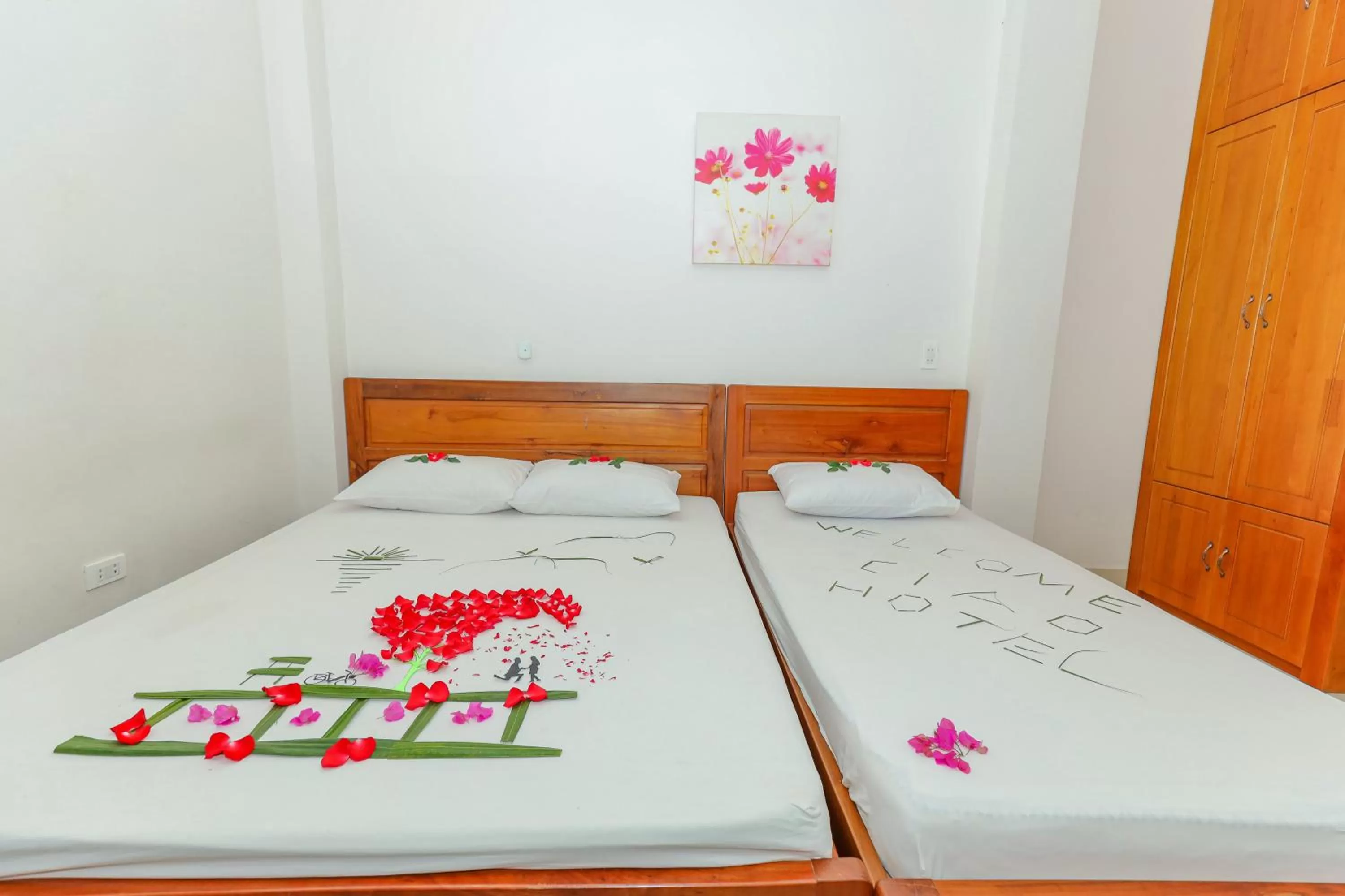 hair dresser, Bed in Ciao Hồng Phúc Hotel