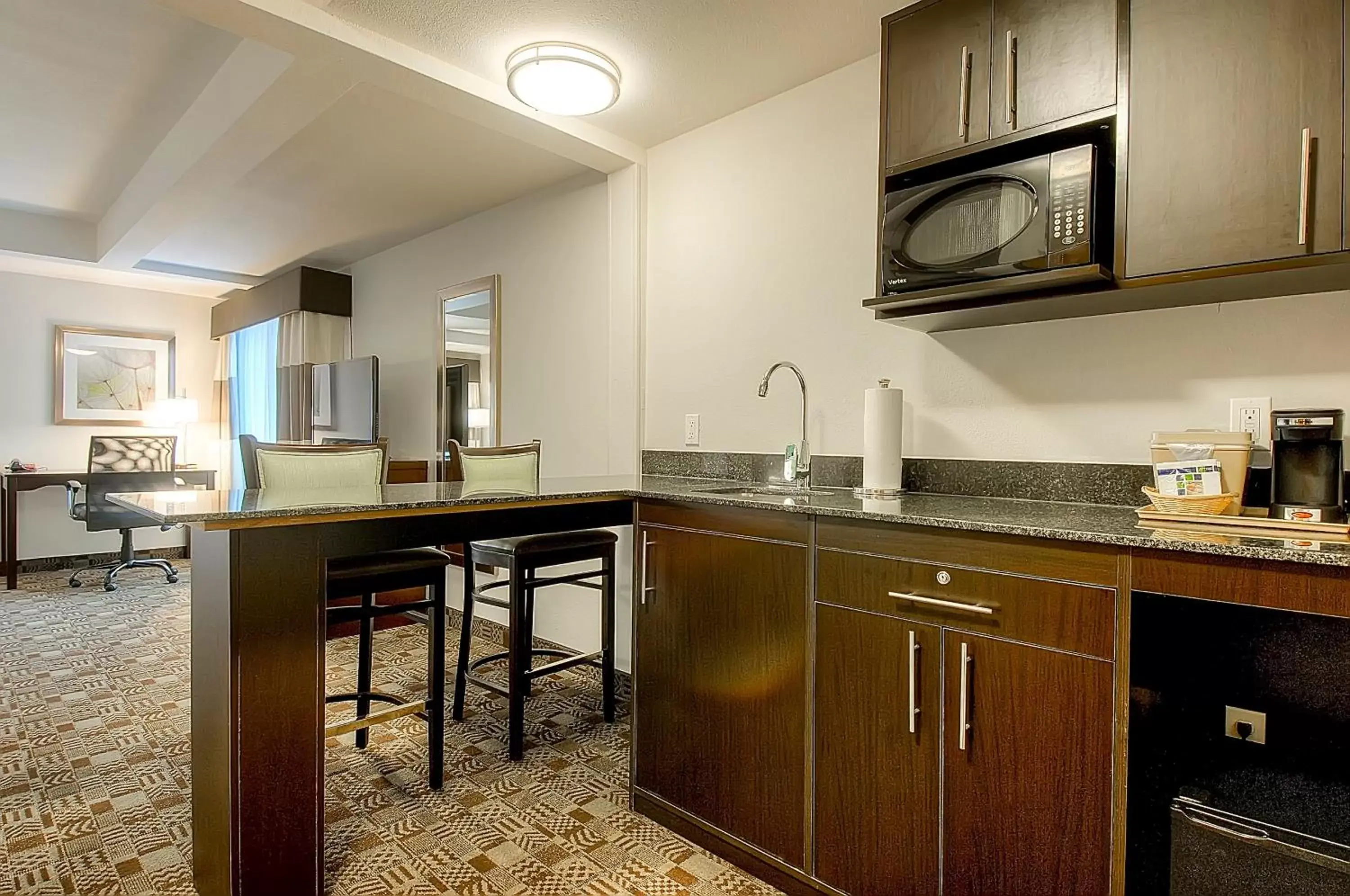 Queen Suite with Two Queen Beds in Holiday Inn Express Hotel & Suites Carlsbad Beach by IHG Queen Suite with Two Queen Beds in Holiday Inn Express Hotel & Suites Carlsbad Beach by IHG