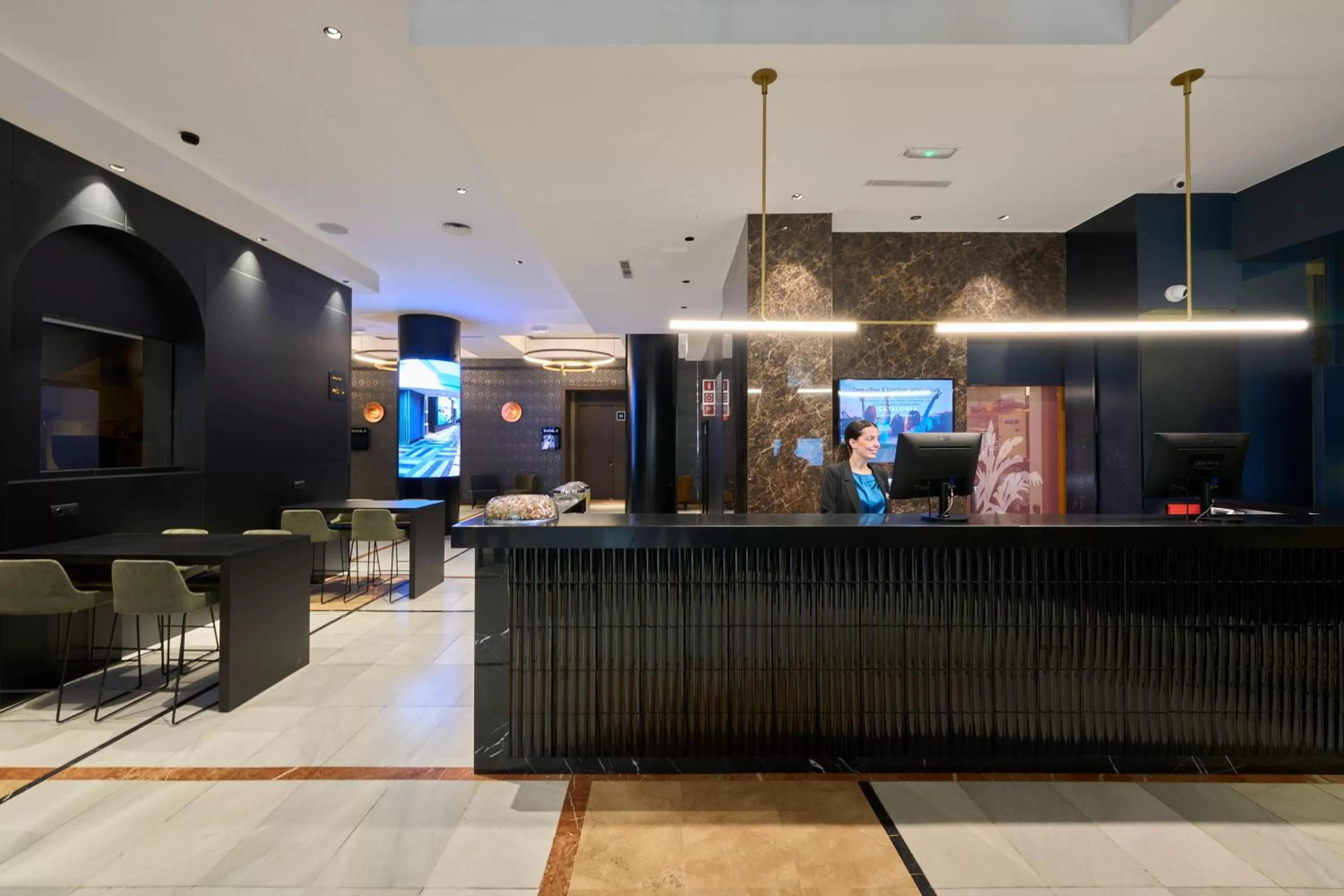 Lobby or reception in Catalonia Plaza Catalunya