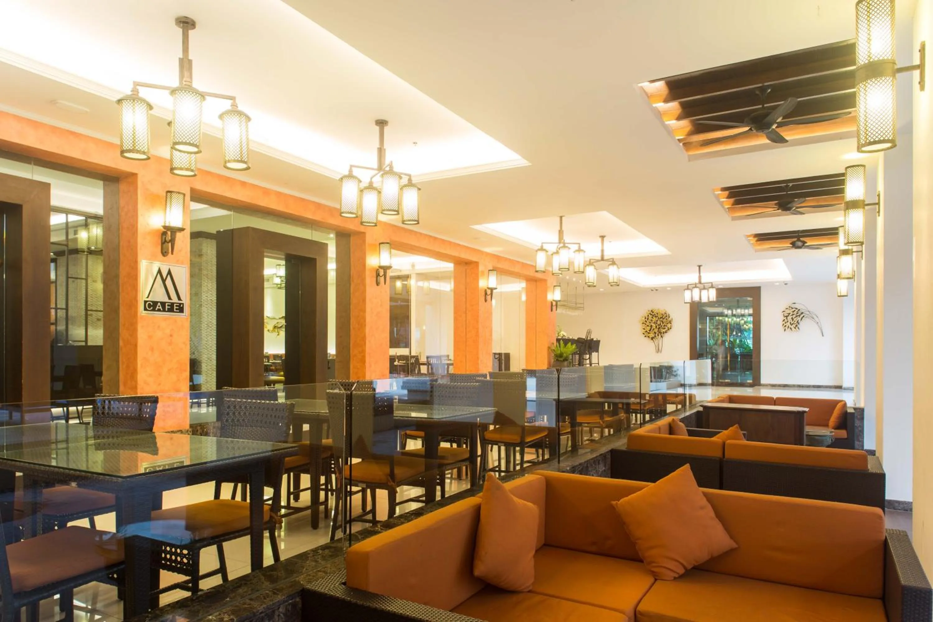 Restaurant/places to eat in Mida Grande Hotel Dhavaravati Nakhon Pathom - SHA PLUS