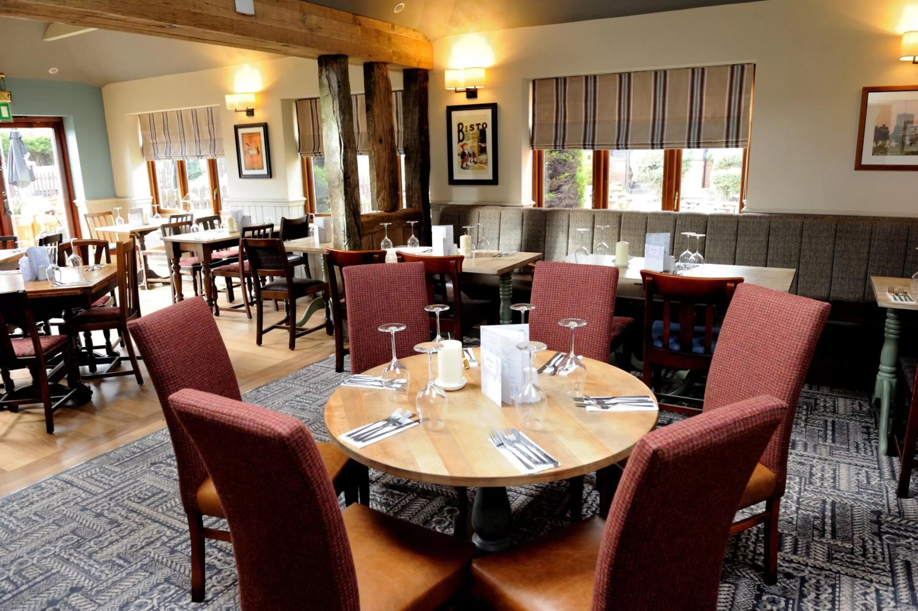 Restaurant/places to eat in White Hart by Chef & Brewer Collection