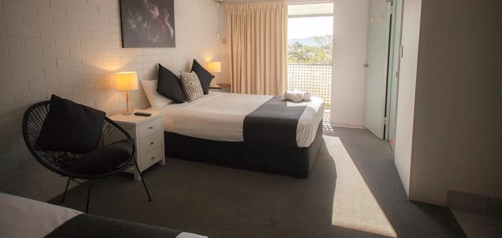 Bed in Herston Place Motel