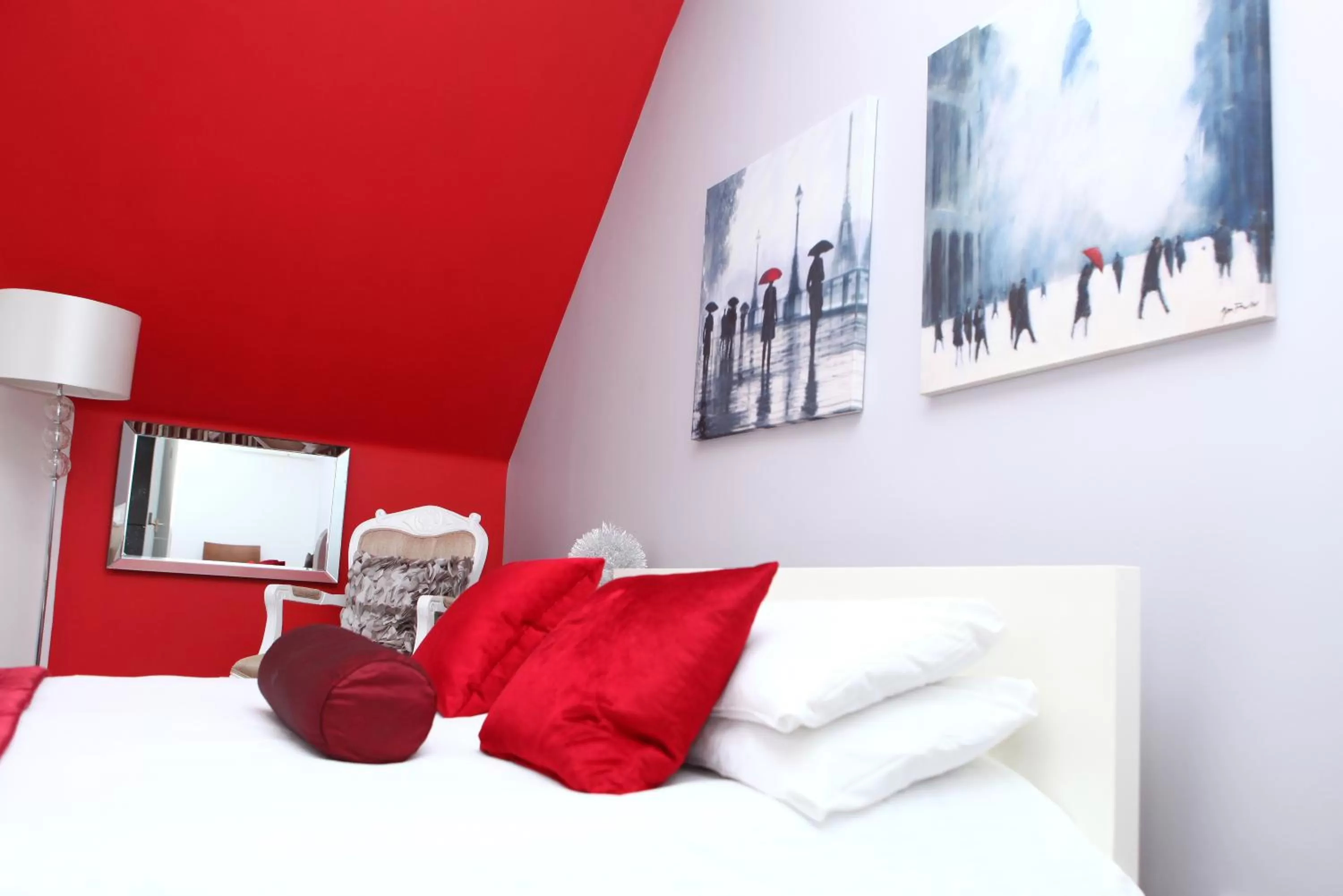 Bedroom in Rosemount Palace