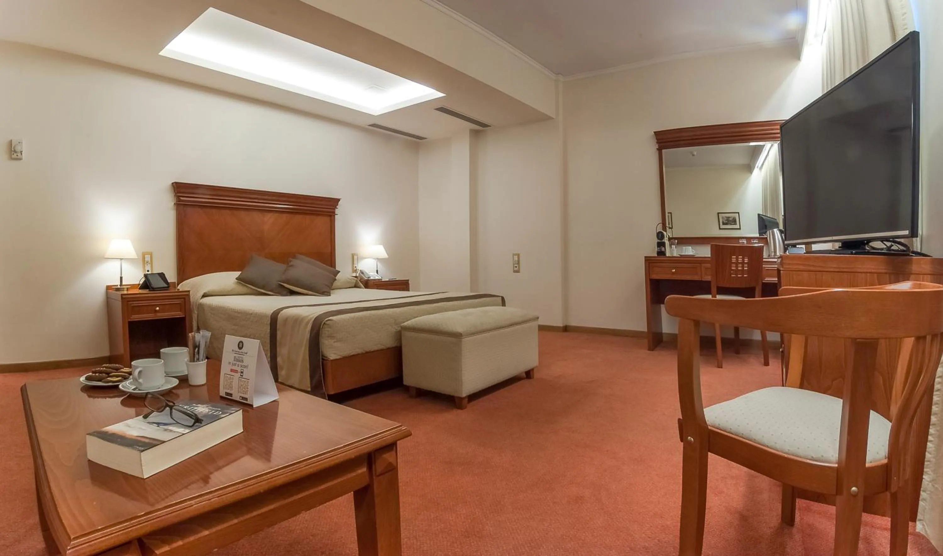 Photo of the whole room, Bed in Ilissos