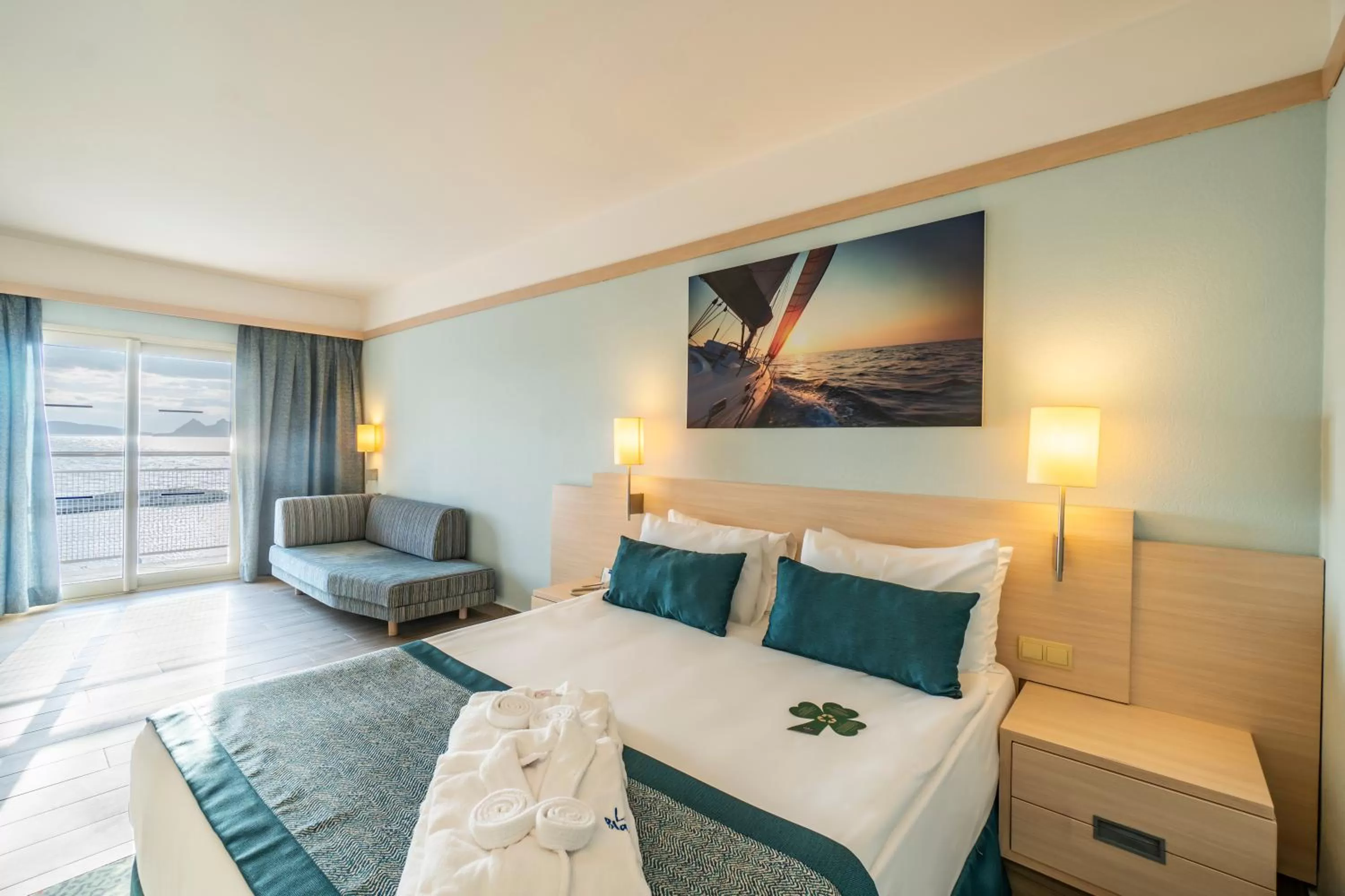 Bed in La Blanche Resort & Spa