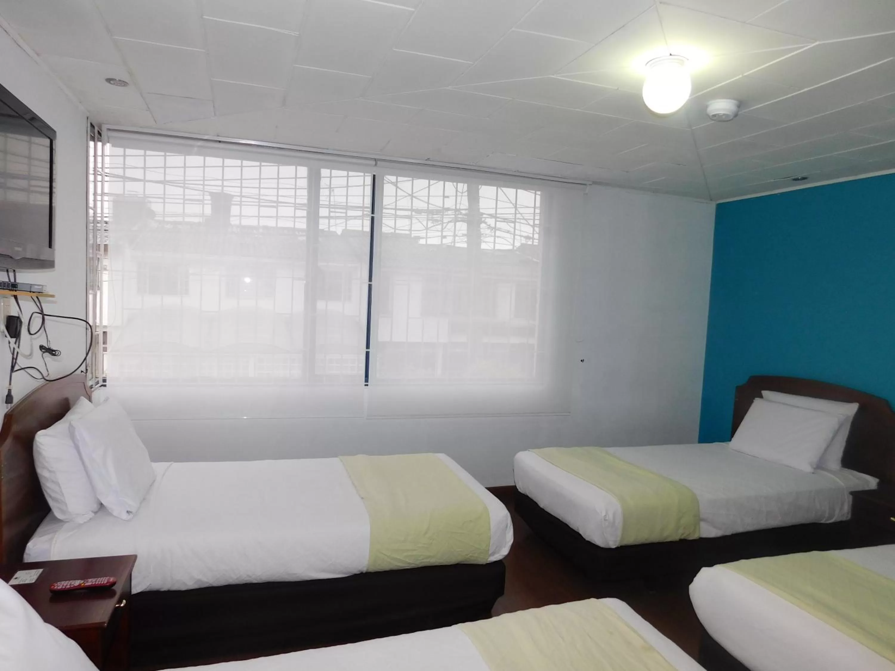 TV and multimedia, Bed in Hotel Casa Navi