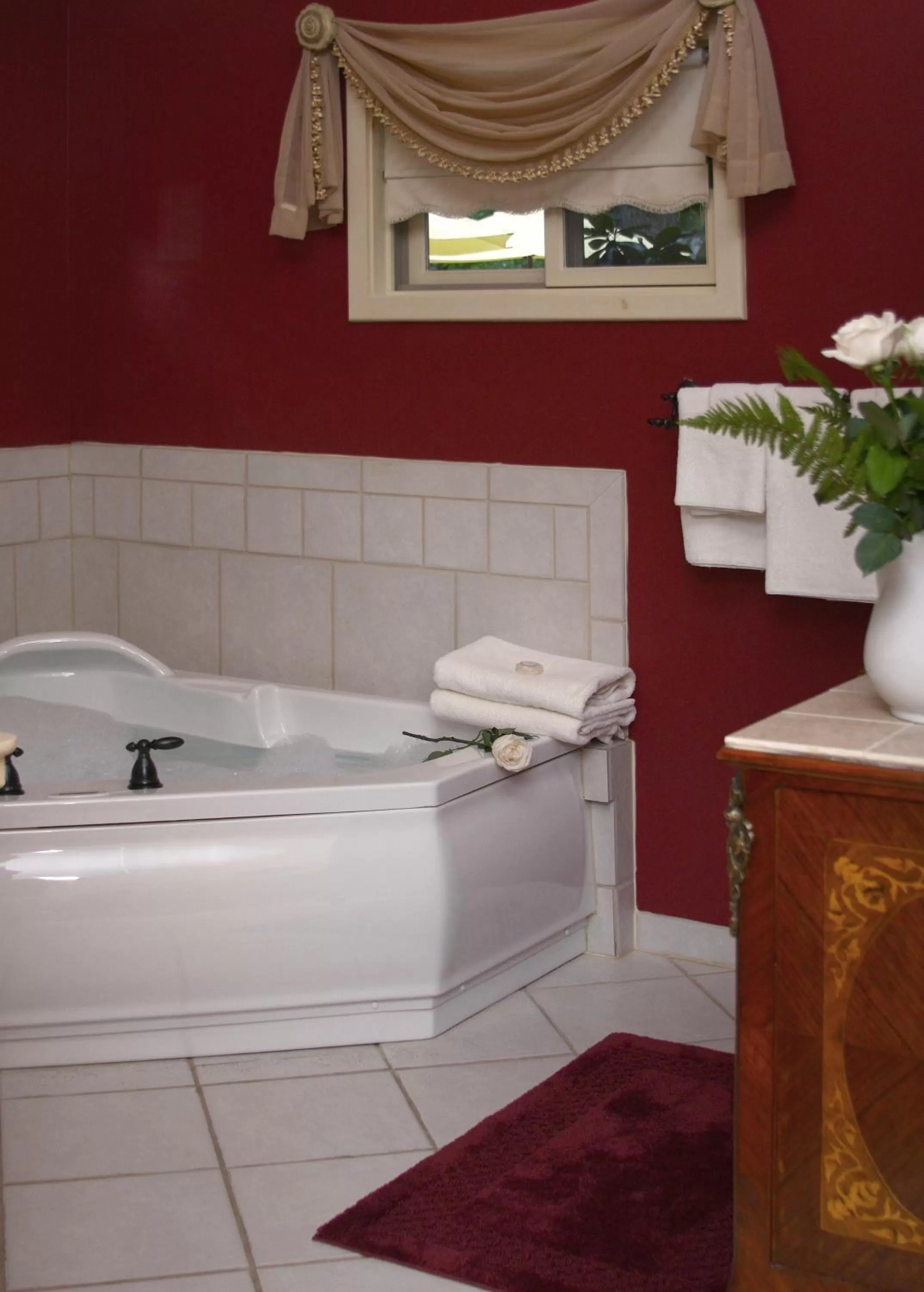 Bathroom in Heartstone Inn