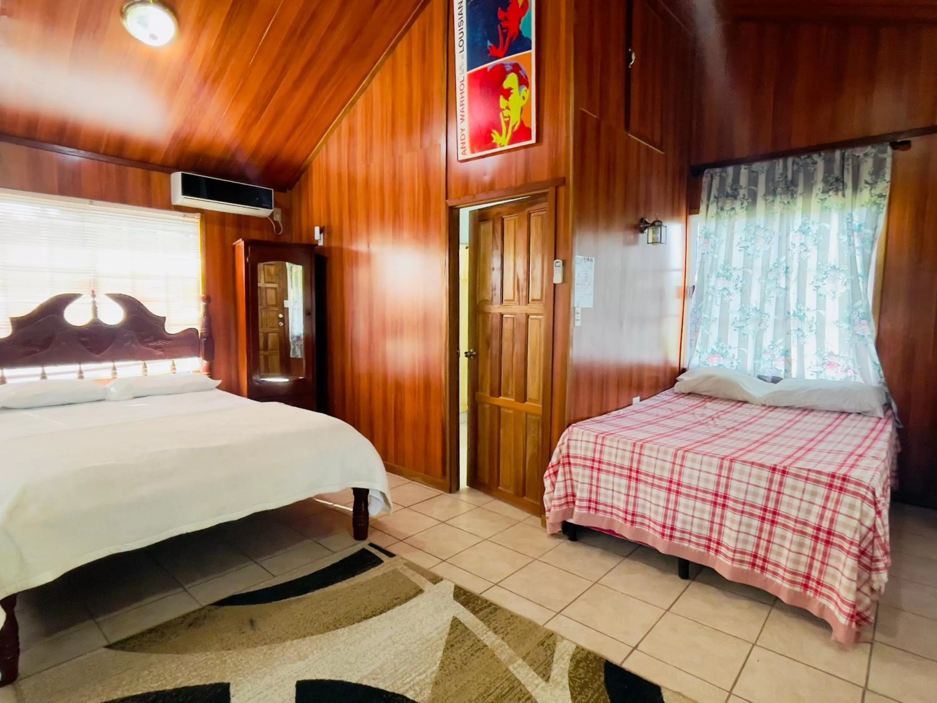 Property building, Bed in Lamanai Riverside Retreat