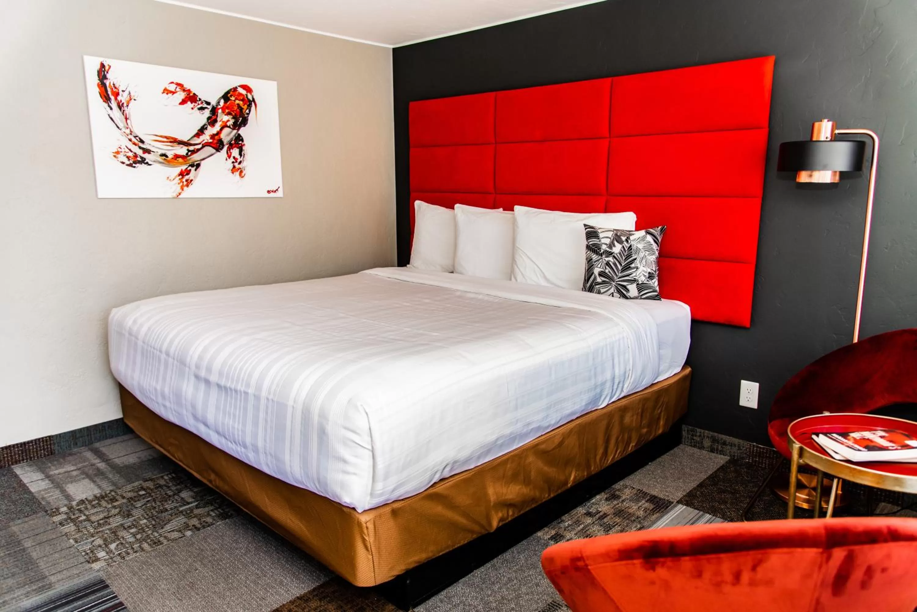 Bed in American Classic Inn