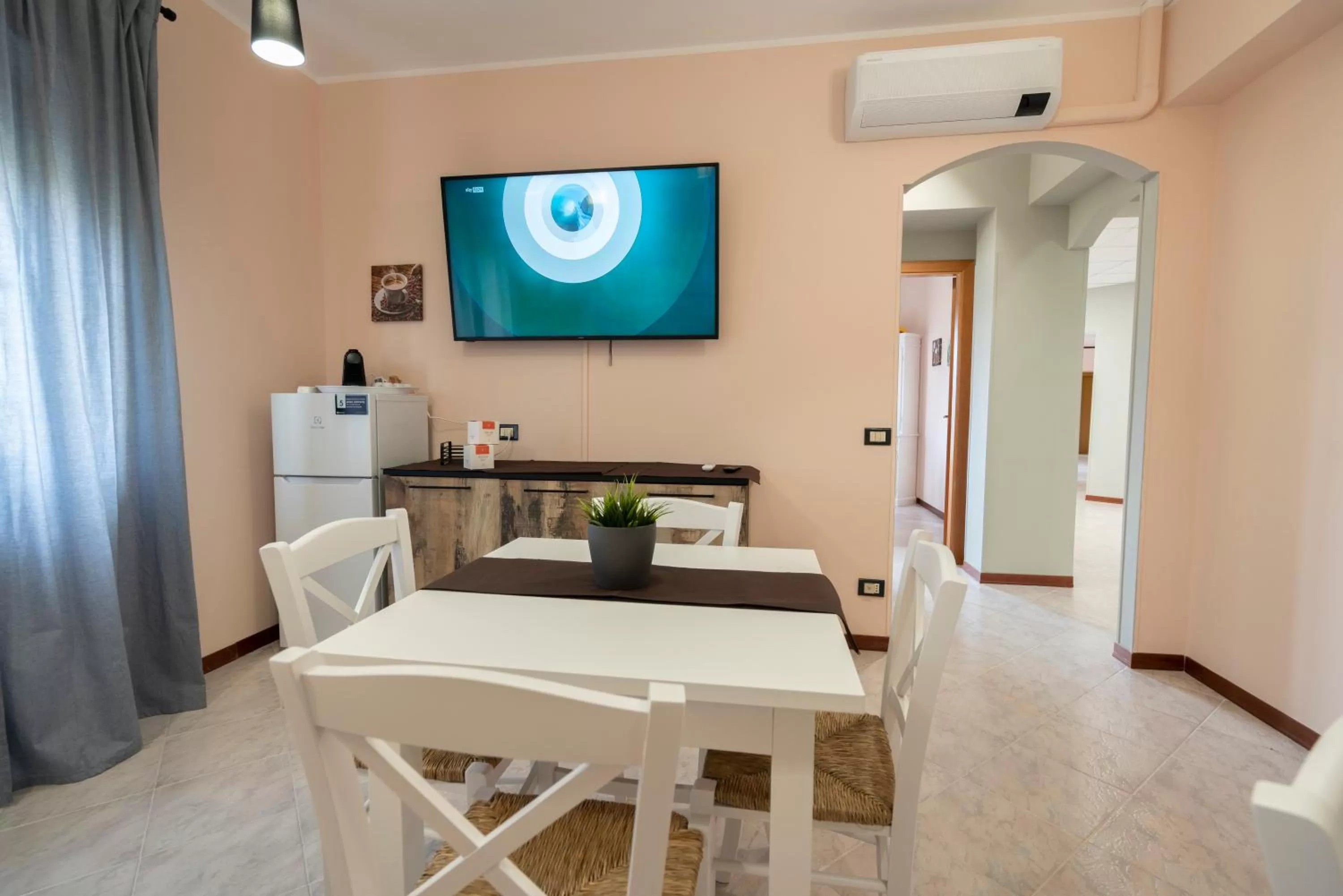 Dining Area in Gerosa Guest House