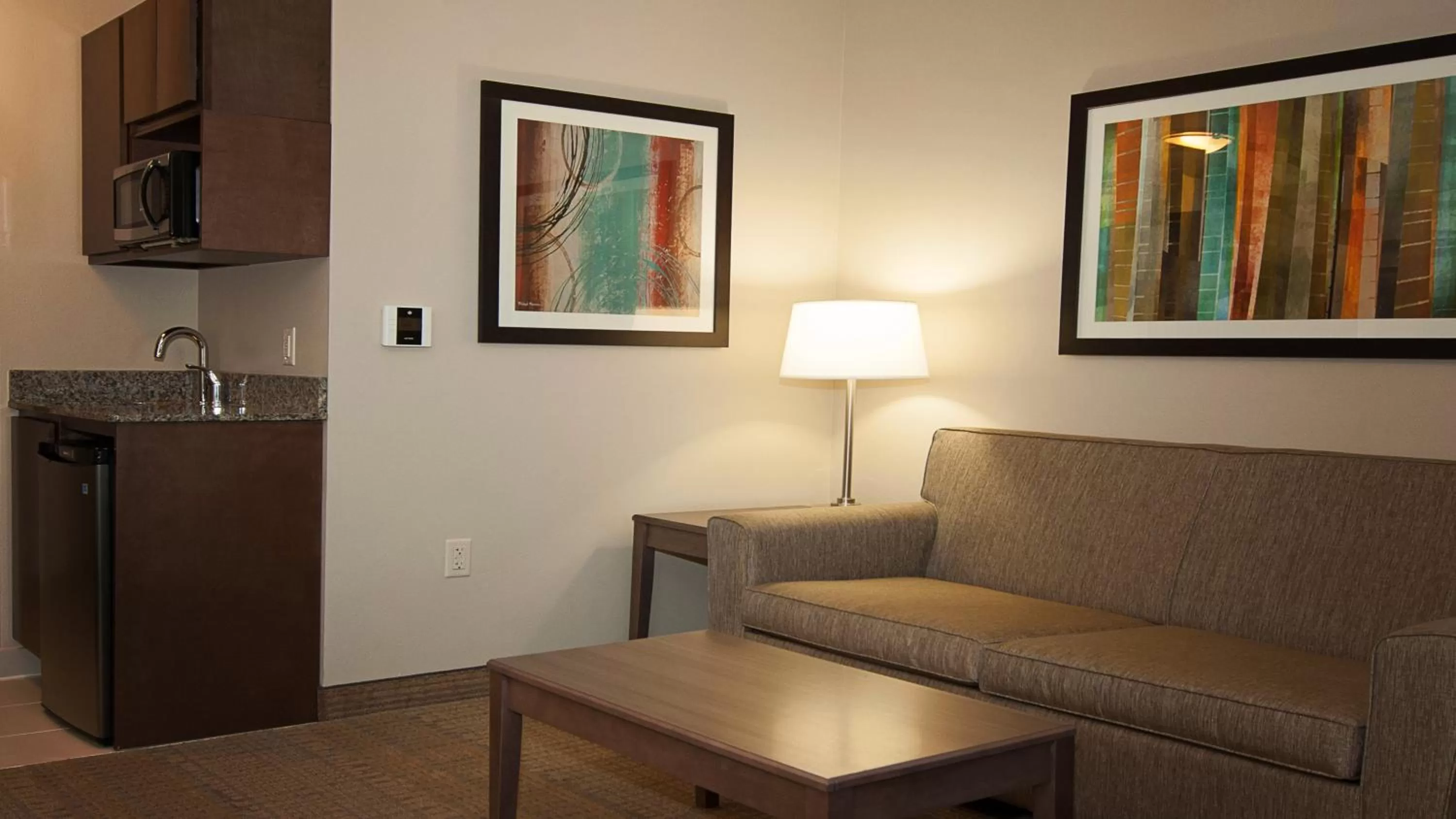 King Studio with Sofa Bed - Hearing Accessible in Holiday Inn Express Hotel & Suites Wichita Northeast, an IHG Hotel